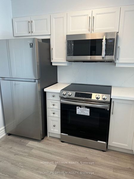 3231 Eglinton Avenue E 701B, Toronto, ON M1J 3N5 photo 3