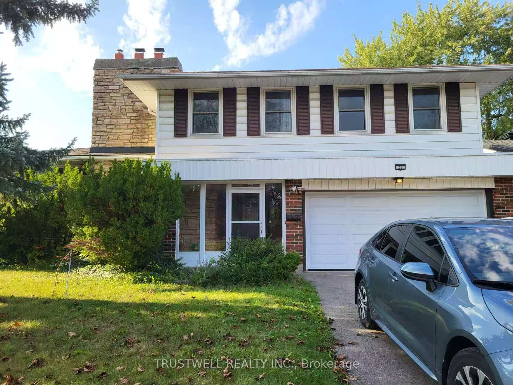 38 Rosscowan Crescent, Toronto, ON M1W 1K7