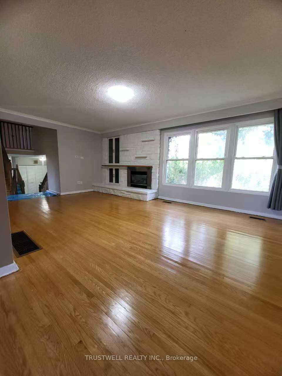 38 Rosscowan Crescent, Toronto, ON M1W 1K7 photo 2