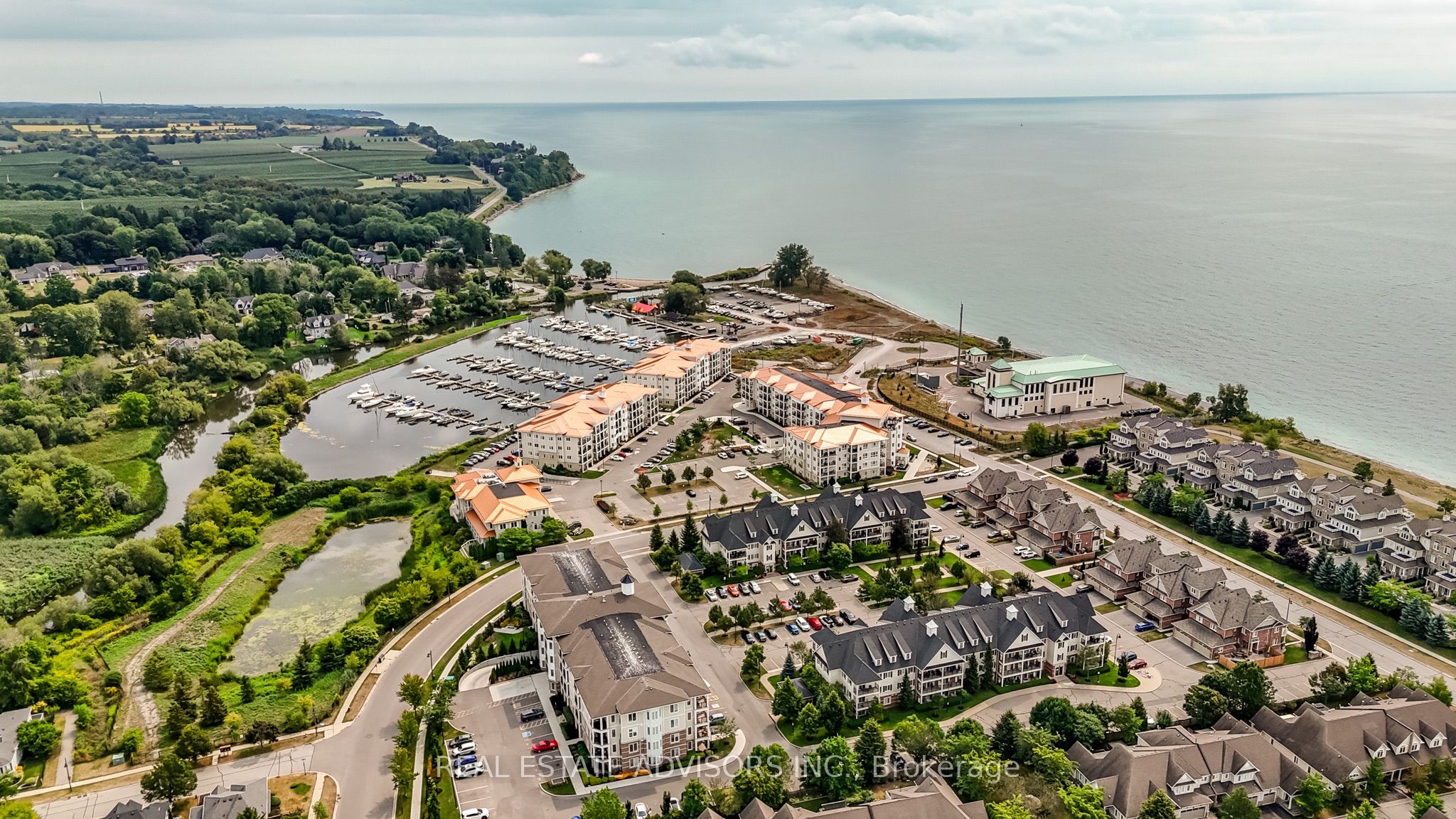 65 Shipway Avenue 203, Clarington, ON L1B 0B7