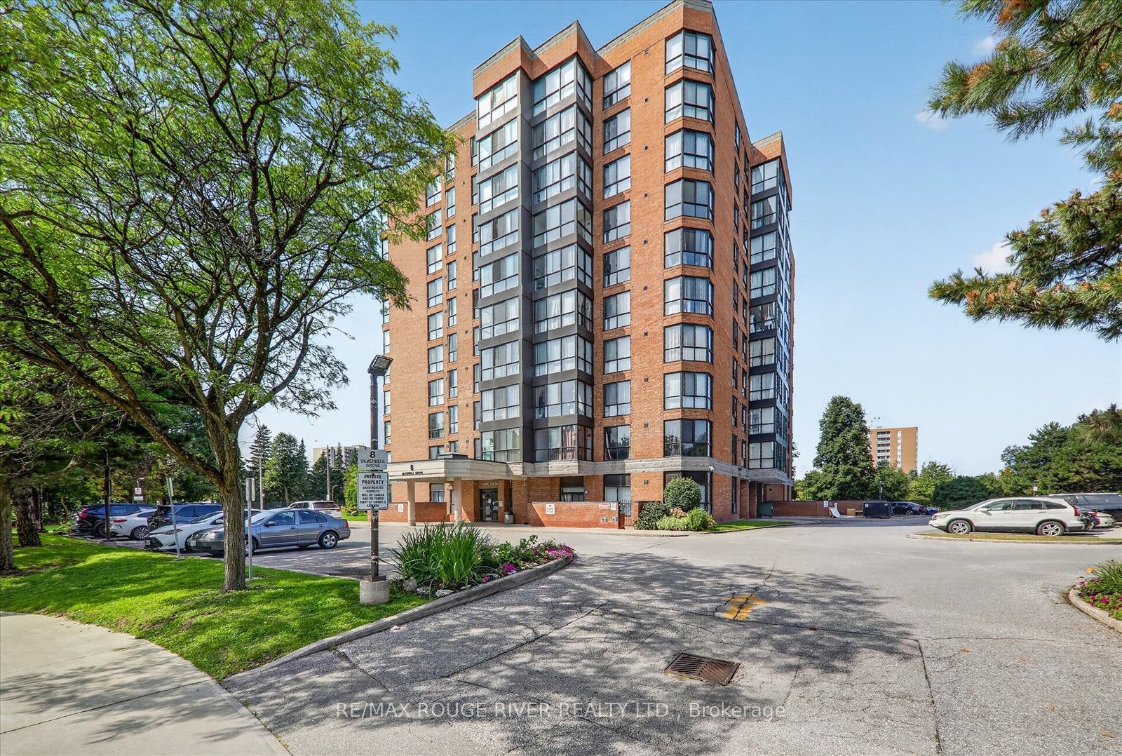 8 Silver Bell Grove 305, Toronto, ON M1B 4Z3 photo 2