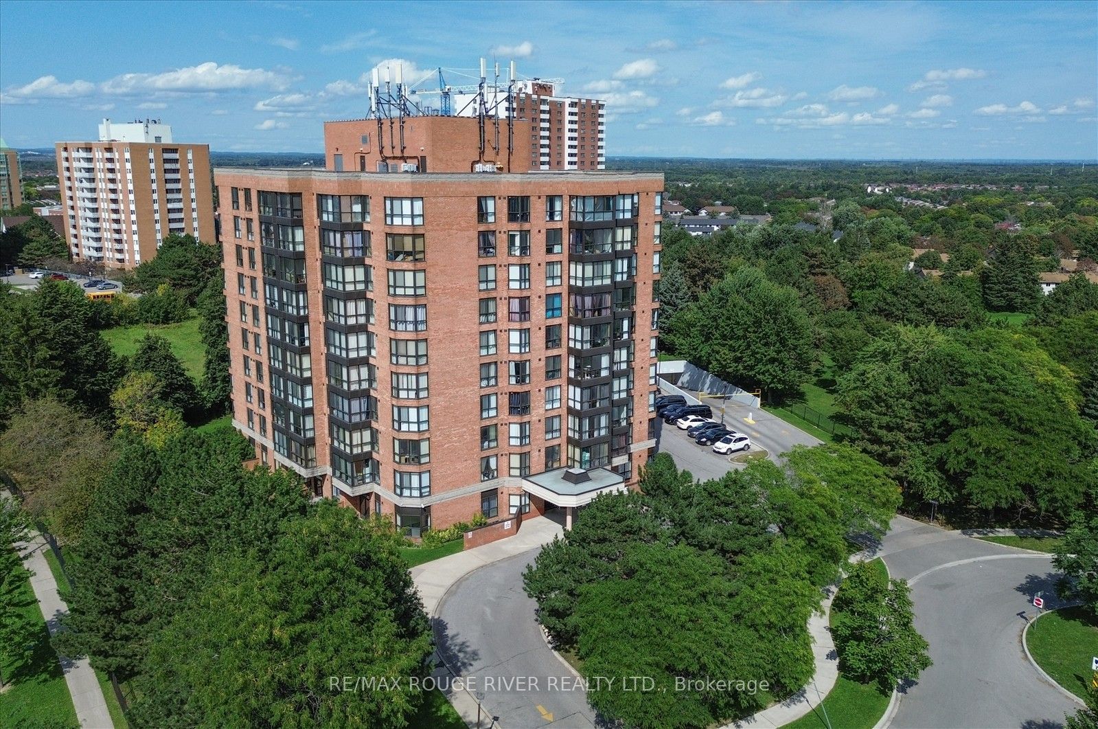 8 Silver Bell Grove 305, Toronto, ON M1B 4Z3 photo 3