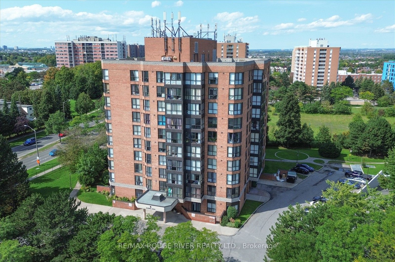 8 Silver Bell Grove 305, Toronto, ON M1B 4Z3 photo 5