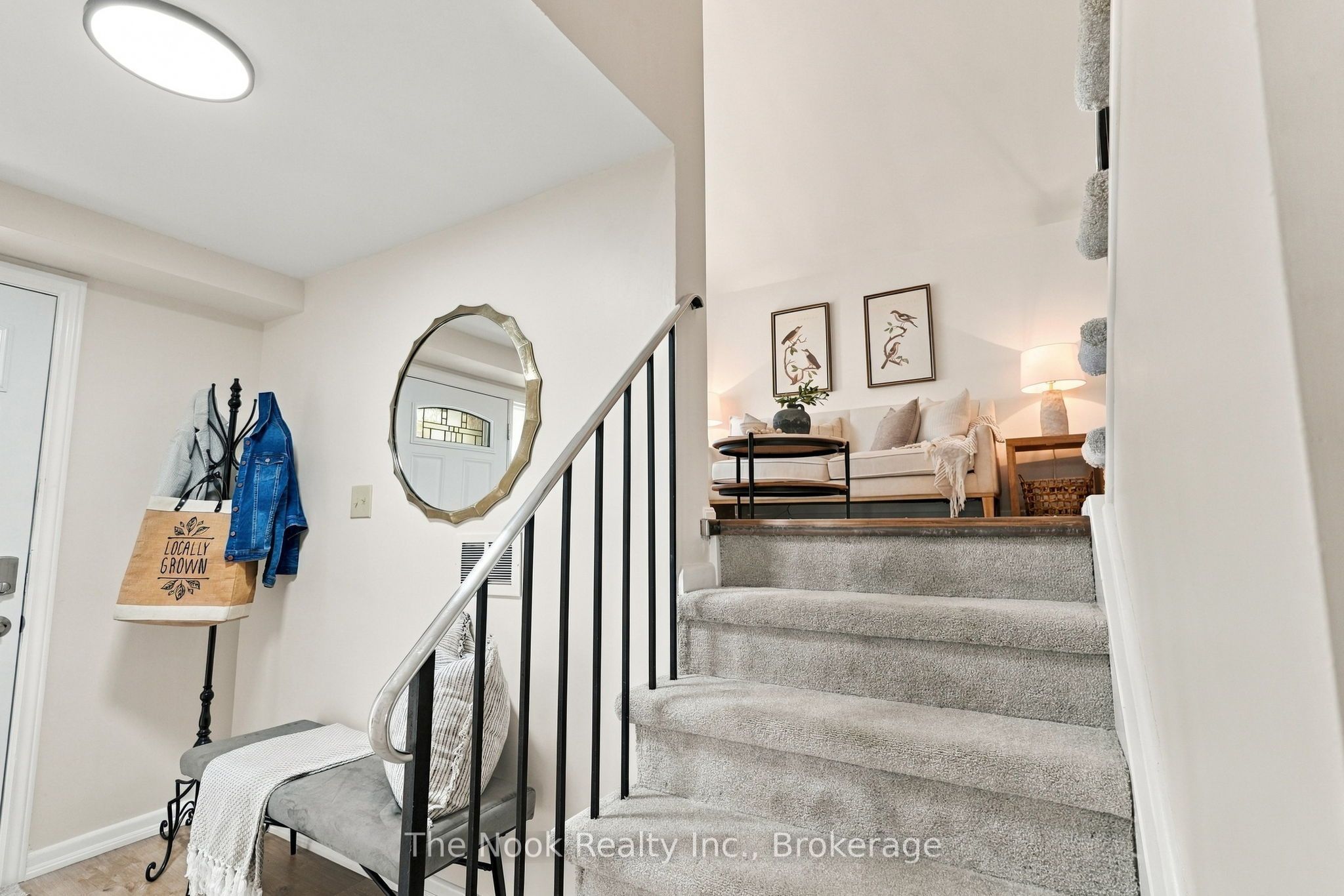 706 Stone Street, Oshawa, ON L1J 1A5 photo 5