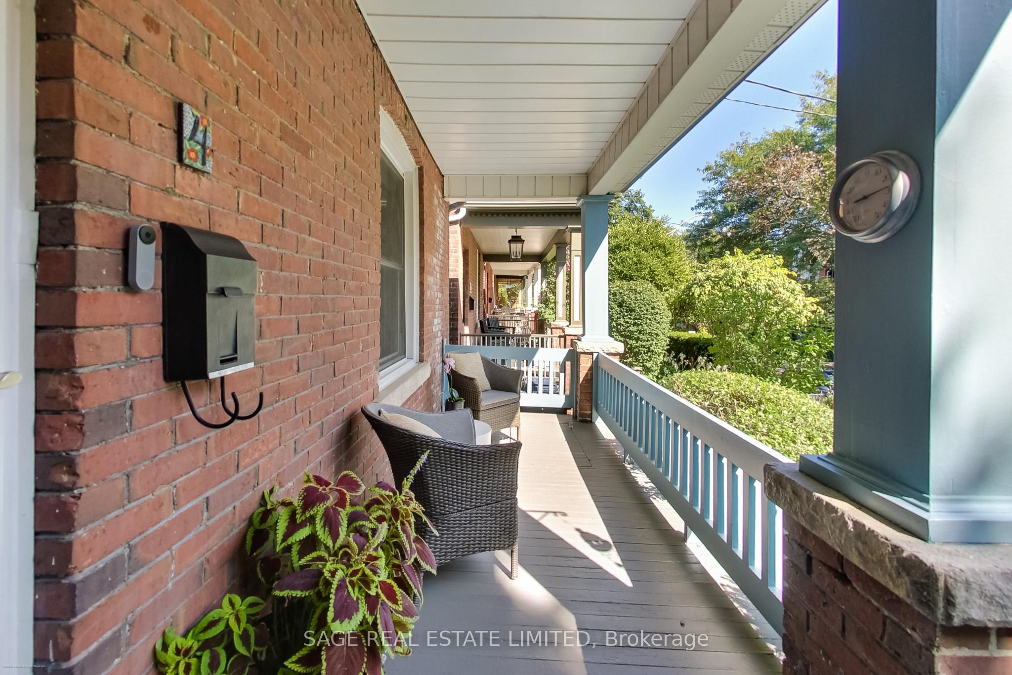 4 Dingwall Avenue, Toronto, ON M4K 1H1 photo 3