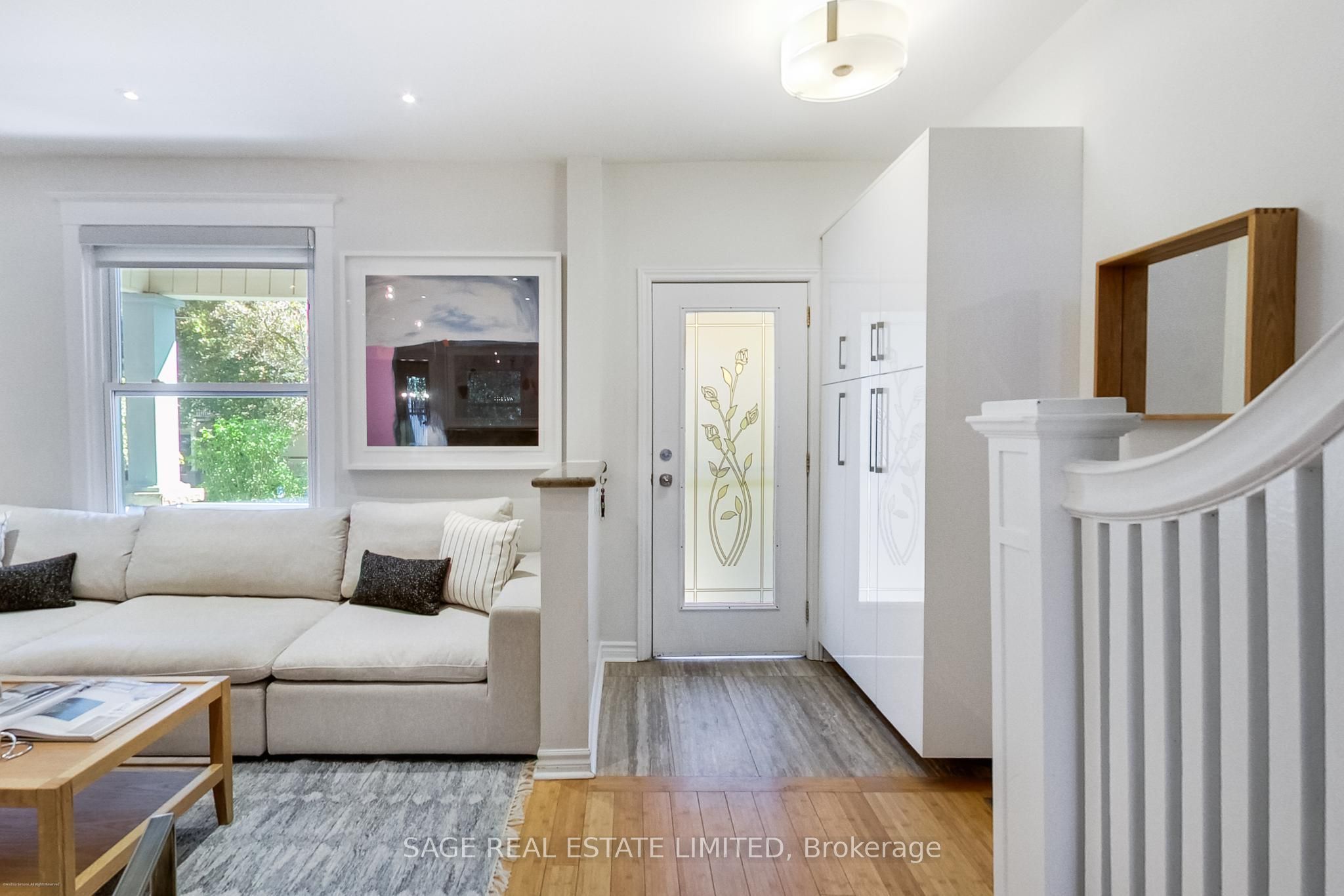 4 Dingwall Avenue, Toronto, ON M4K 1H1 photo 5