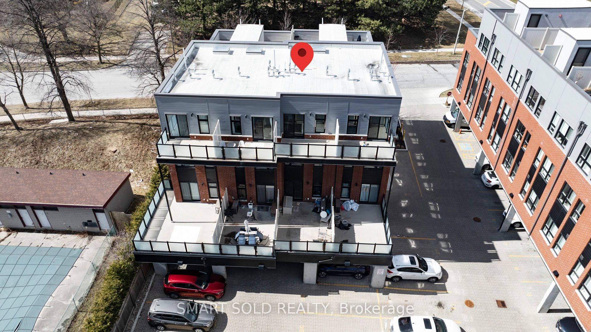 20 Echo Point 132, Toronto, ON M1W 0A7 photo 2