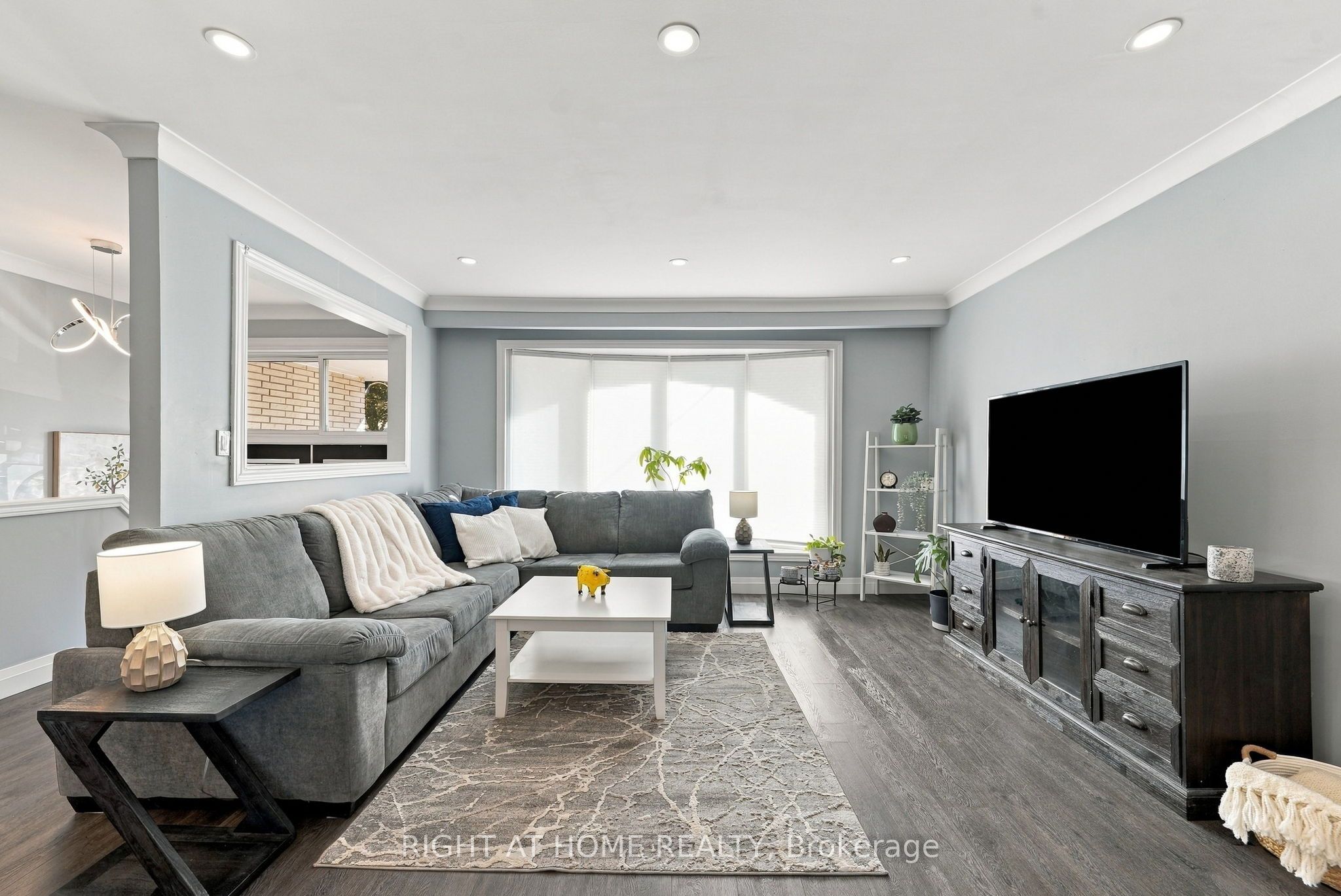 14 Cole Avenue, Clarington, ON L1C 1K6 photo 4