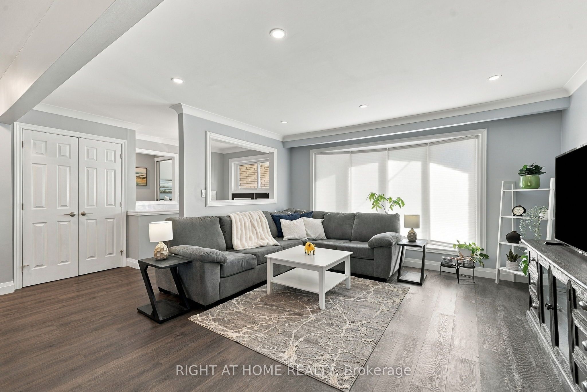14 Cole Avenue, Clarington, ON L1C 1K6 photo 5