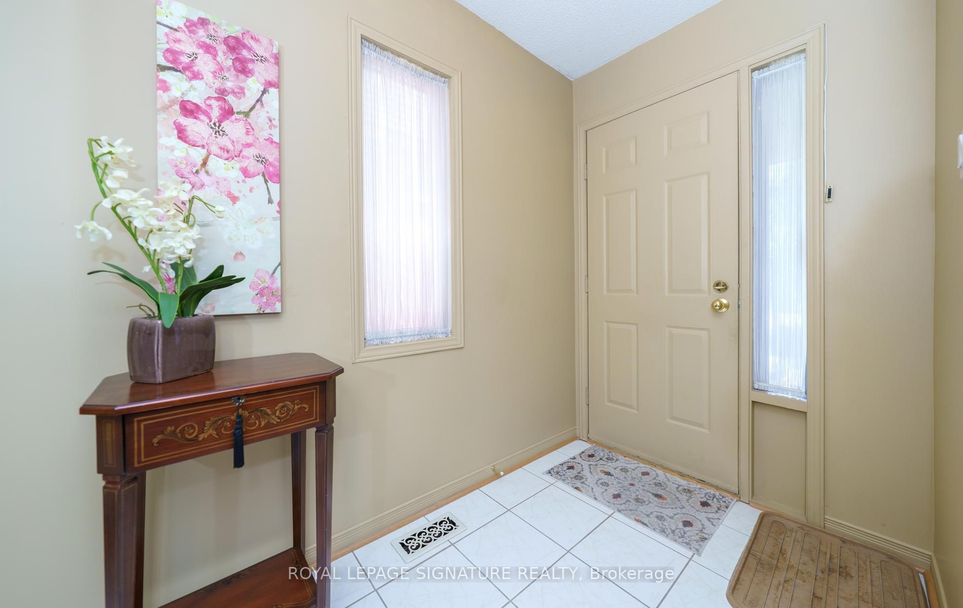 12 Manilow Street, Toronto, ON M1W 3R7 photo 3