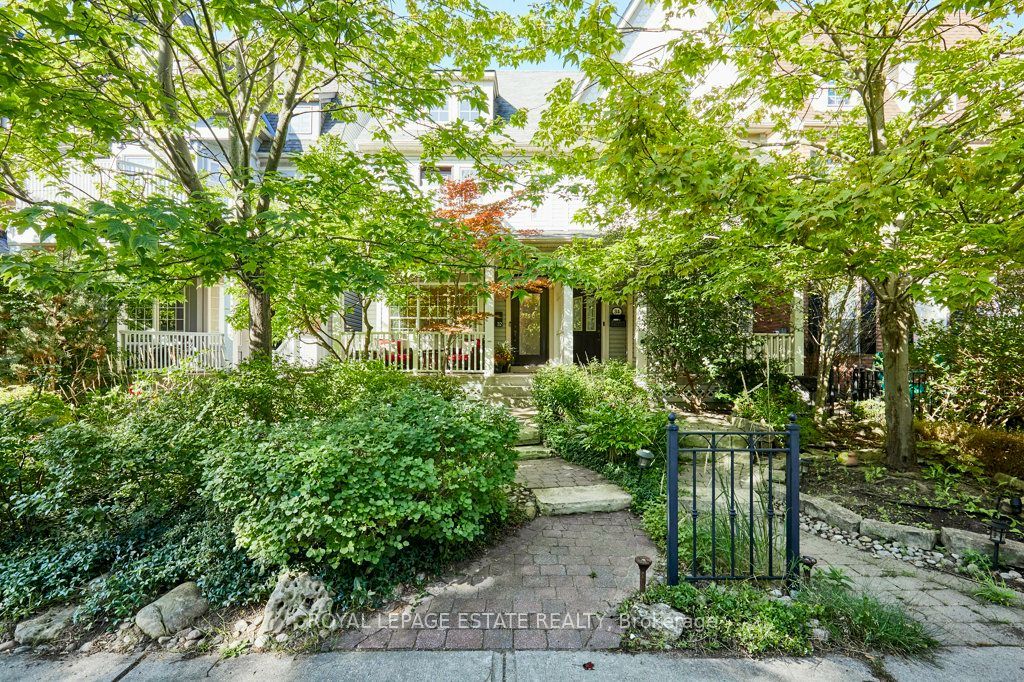 32 Joseph Duggan Road, Toronto, ON M4L 3Y2