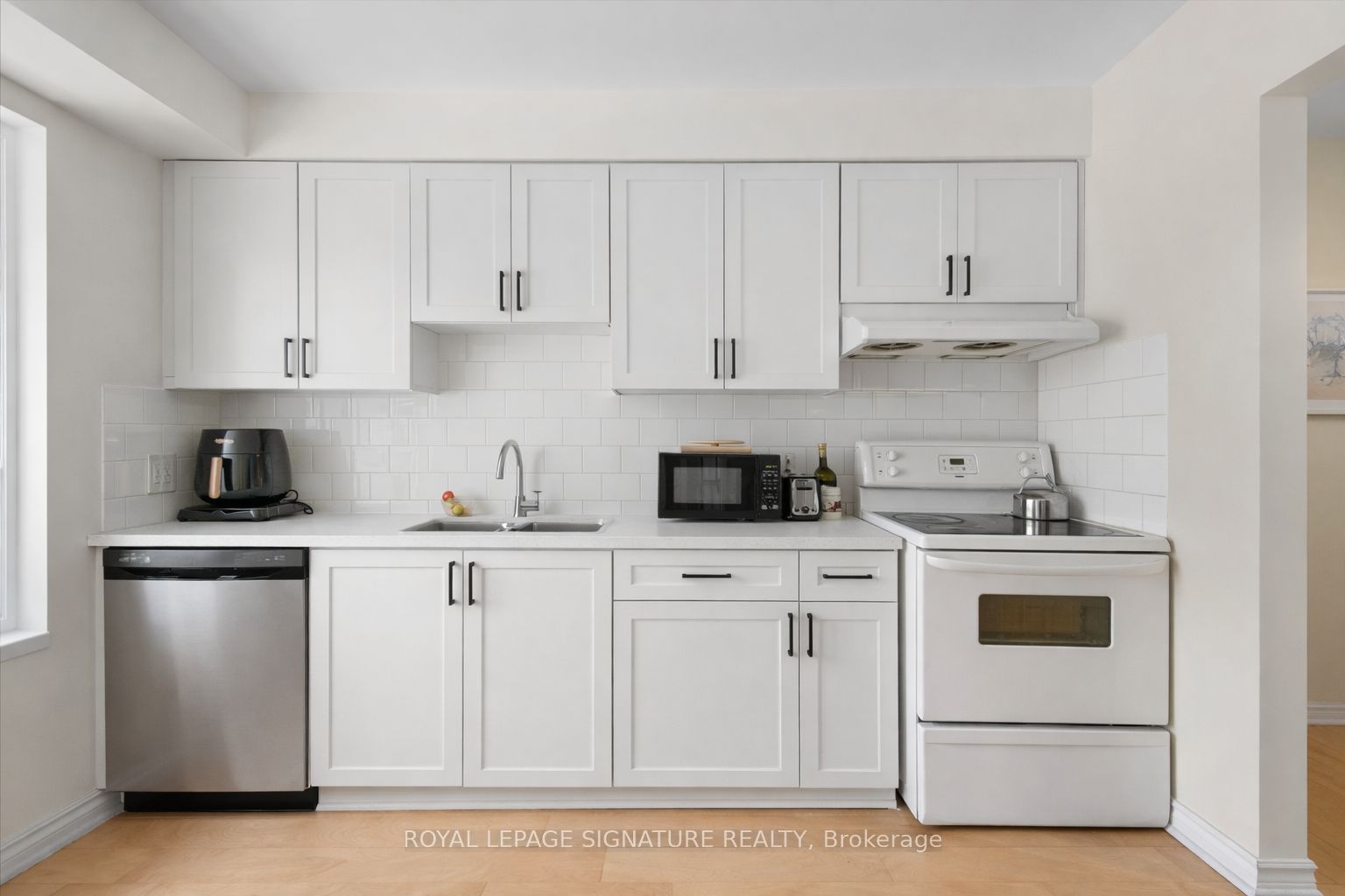750 Military Trail 15, Toronto, ON M1E 4P7 photo 5