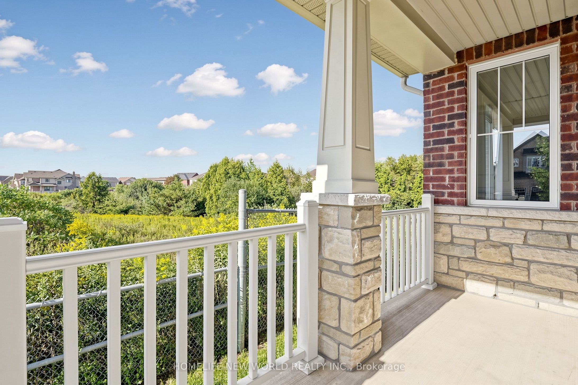 2458 Bridle Road, Oshawa, ON L1L 0J9 photo 4