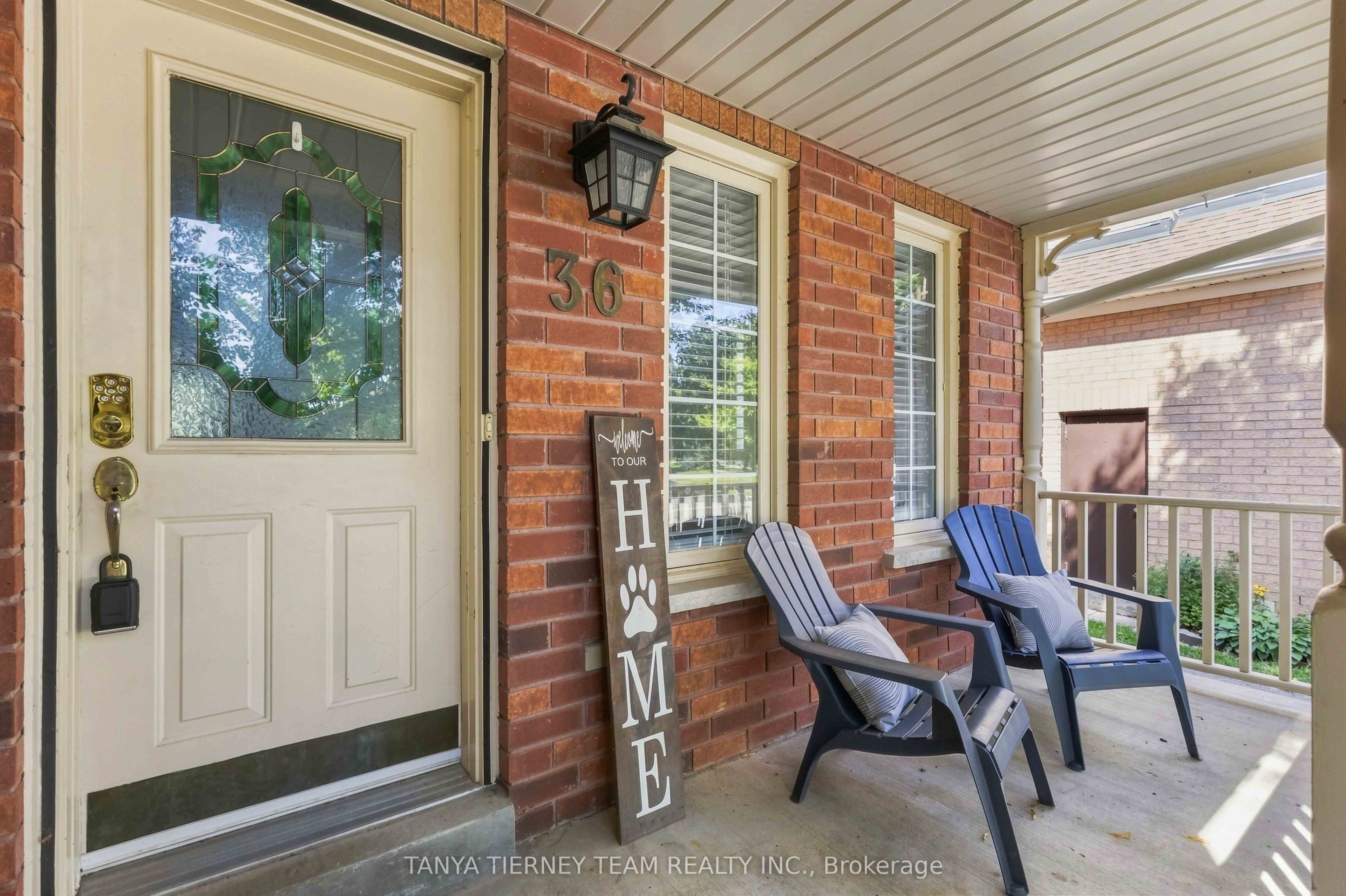 36 Zachary Place, Whitby, ON L1M 1E1 photo 5