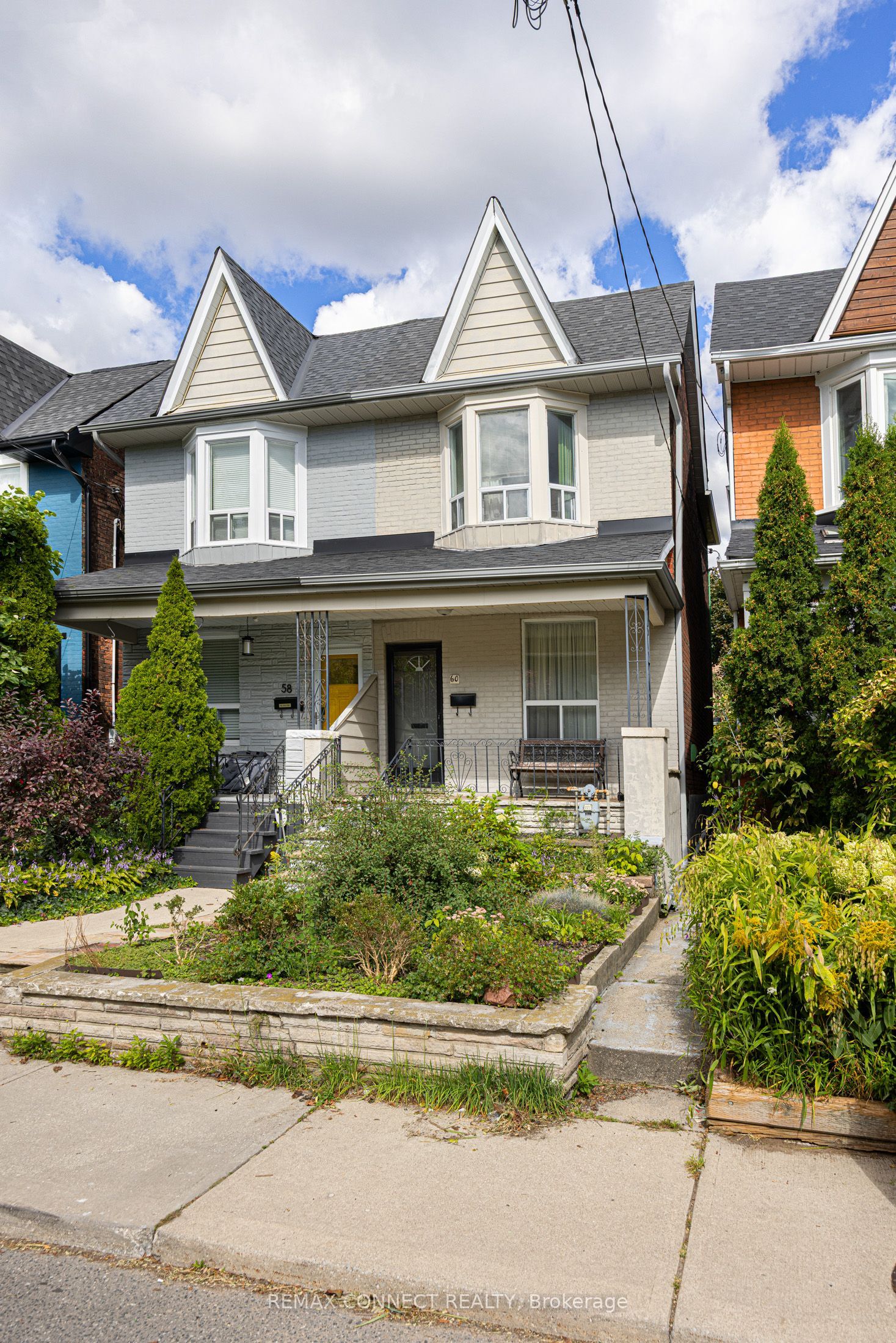 60 Hazelwood Avenue, Toronto, ON M4J 1K5 photo 2