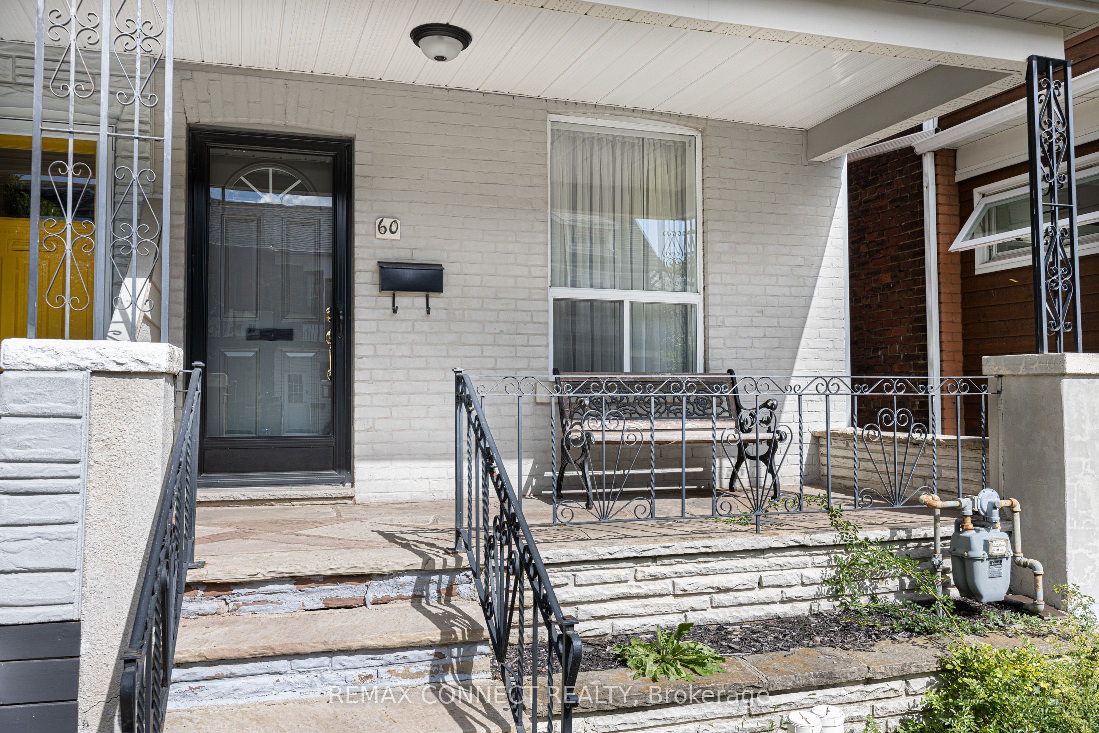 60 Hazelwood Avenue, Toronto, ON M4J 1K5 photo 3