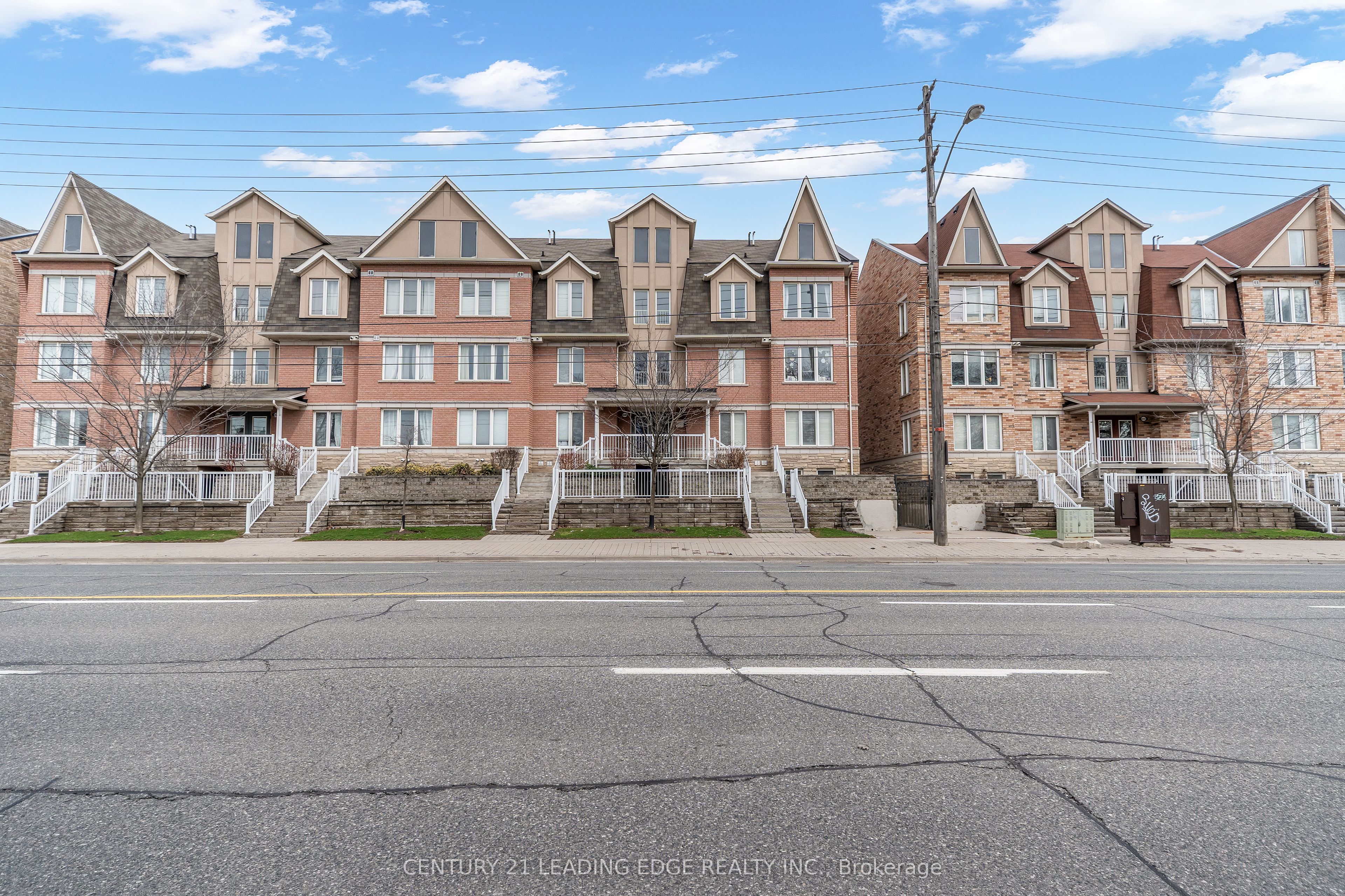 653A Warden Avenue 53, Toronto, ON M1L 0E8