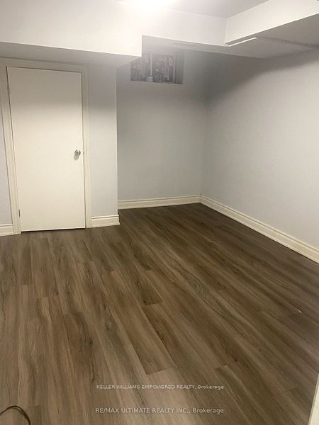 35 Pachino Boulevard, Toronto, ON M1R 4J6 photo 5