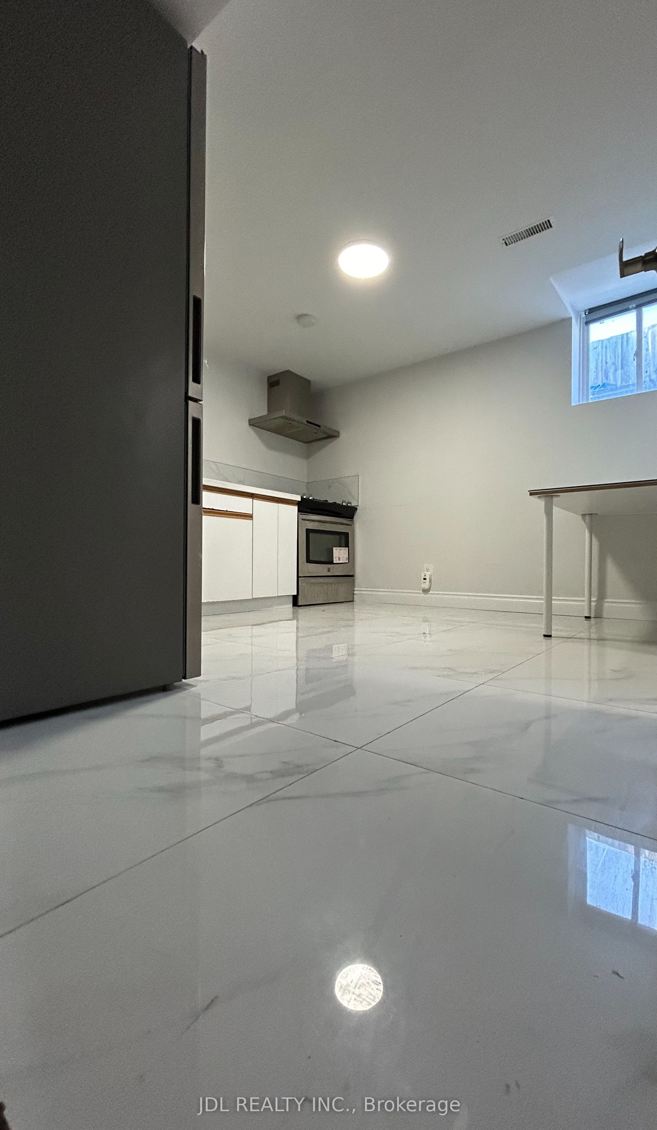 91 Bushmills Sq Square Entire One-Bedroom A Bsmt, Toronto, ON M1V 1K5 photo 3