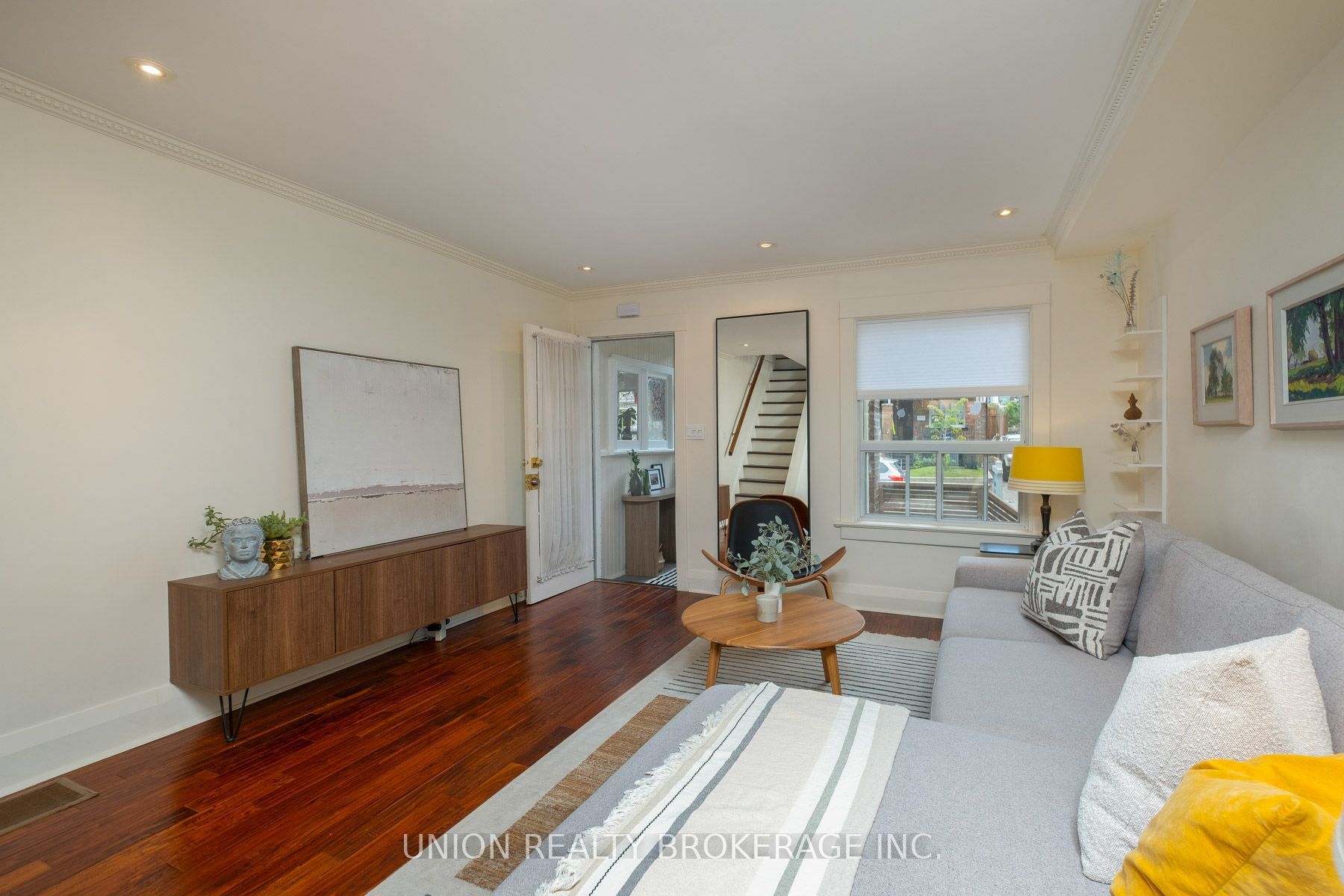 94 Hiltz Avenue, Toronto, ON M4L 2N5 photo 5