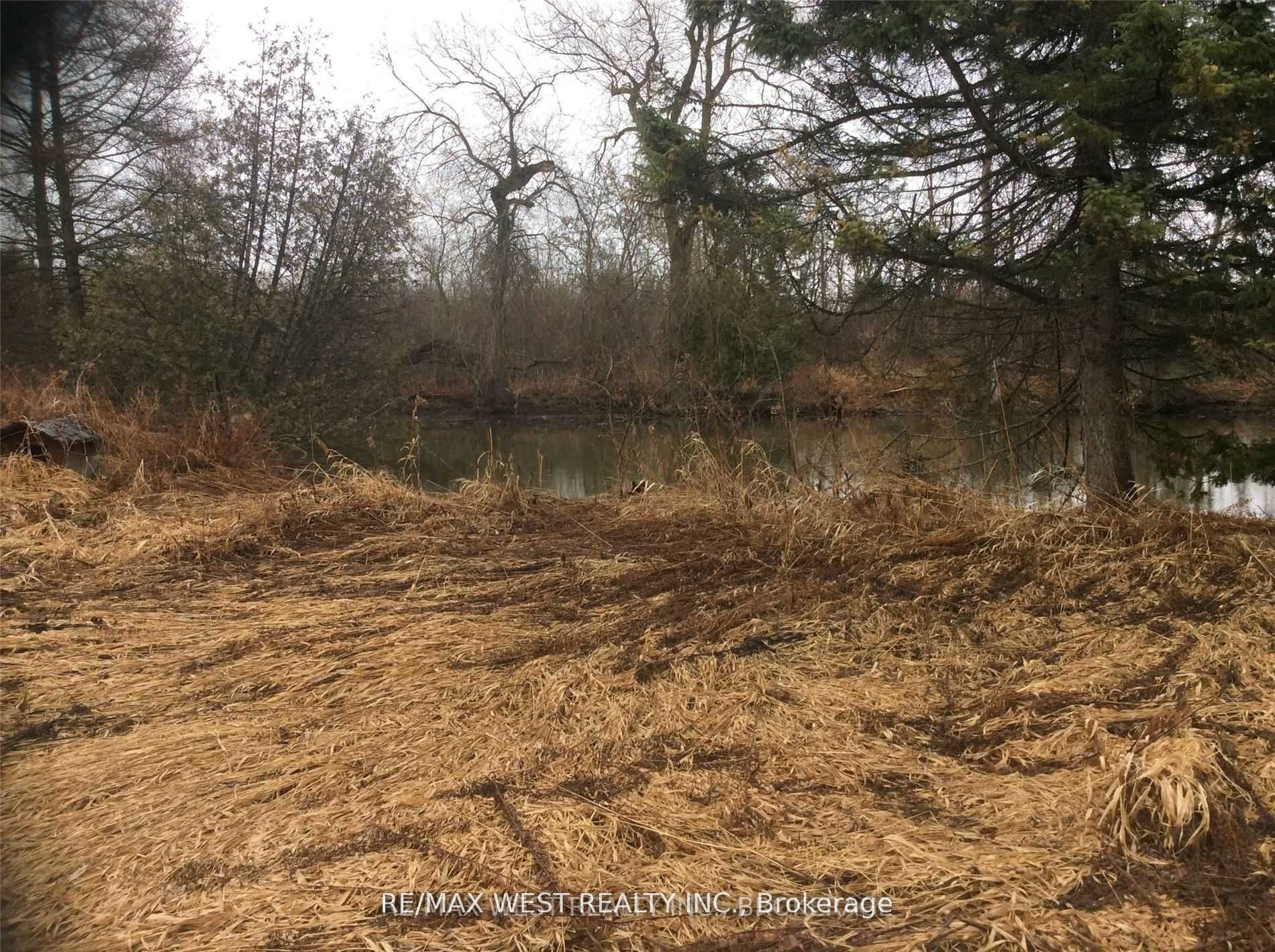19983 Hwy 48, East Gwillimbury, ON L1G 1M0