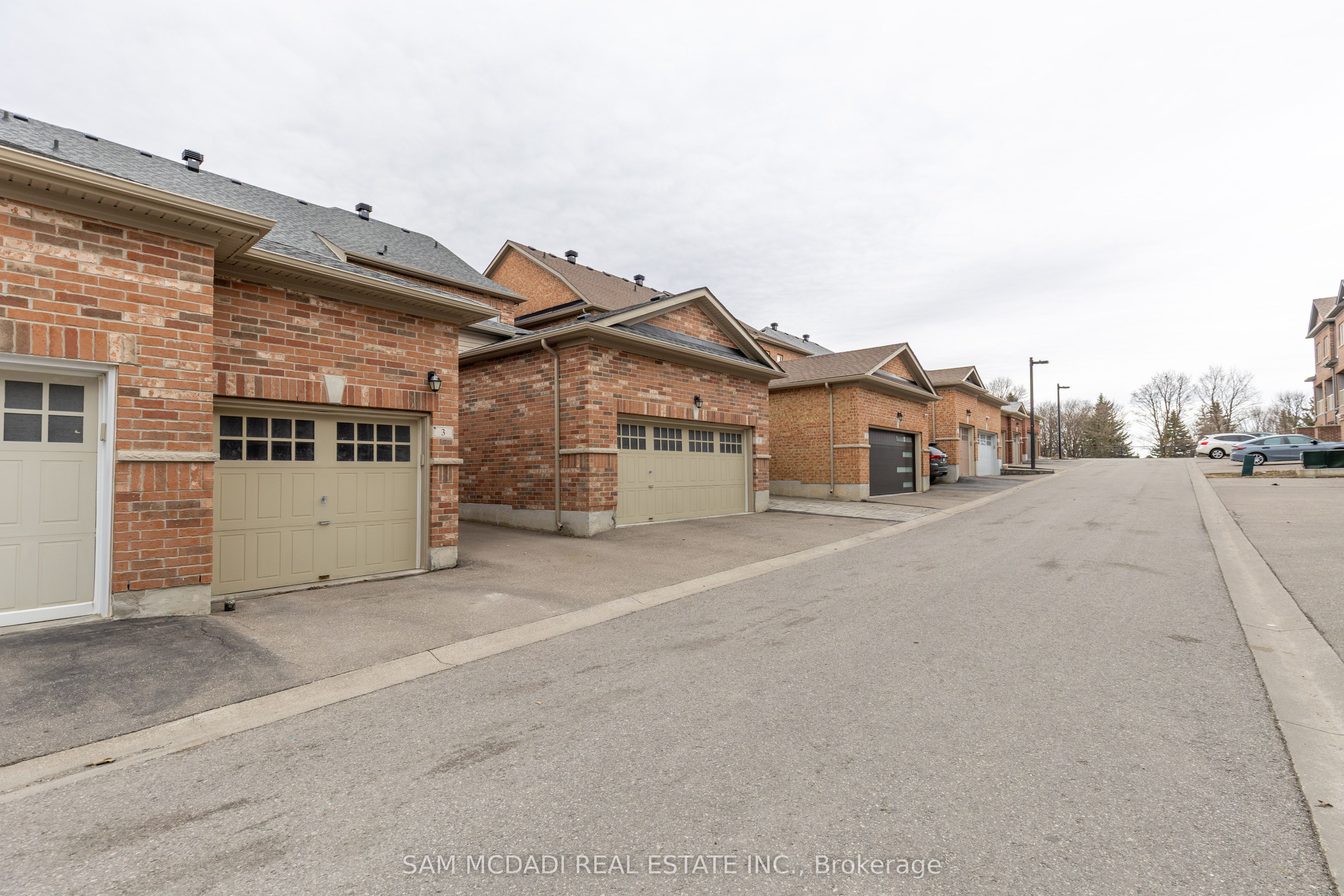 3 Henry Bauer Avenue, Markham, ON L6C 0W8 photo 4