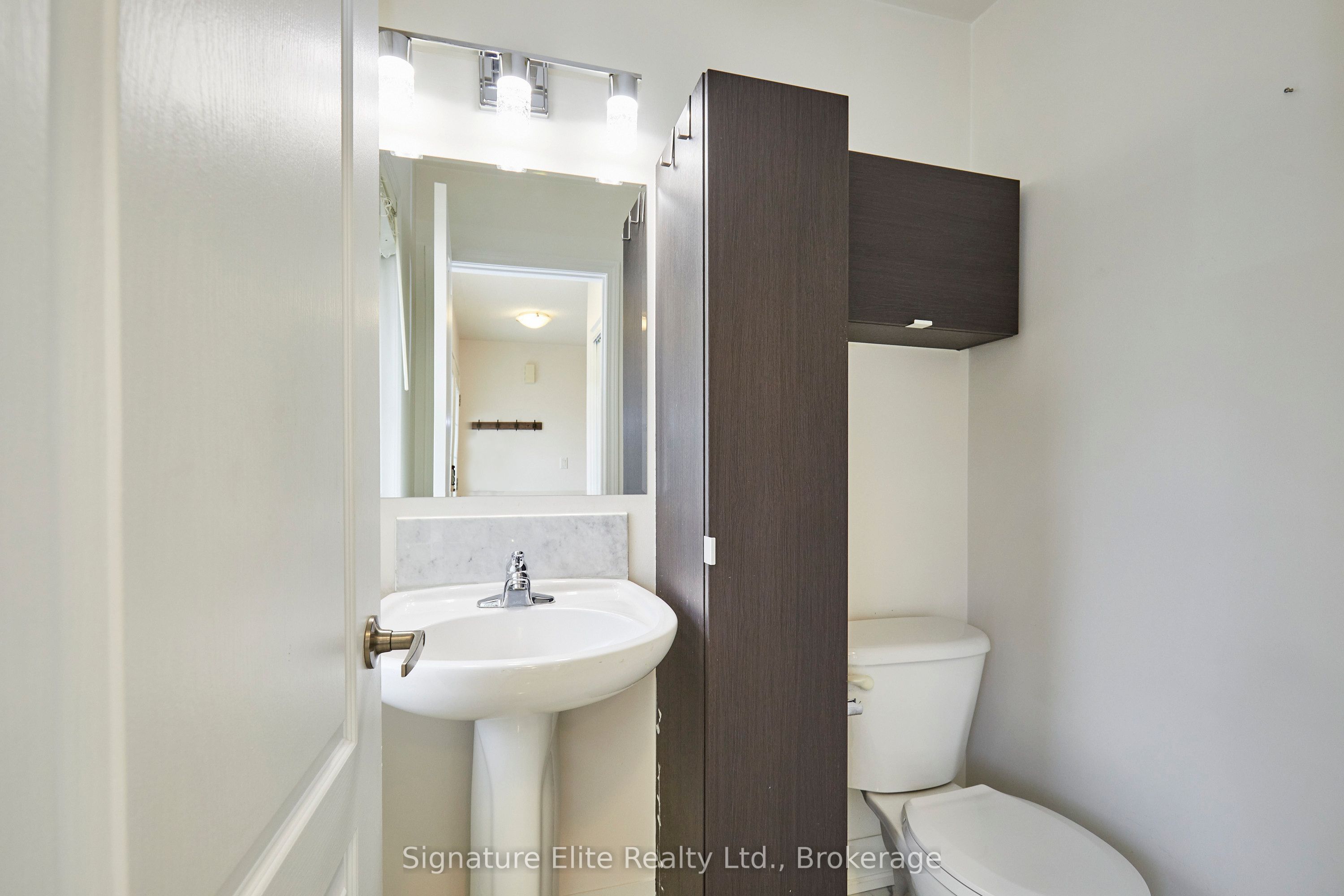 58 John W Taylor Avenue, New Tecumseth, ON L9R 0E1 photo 5