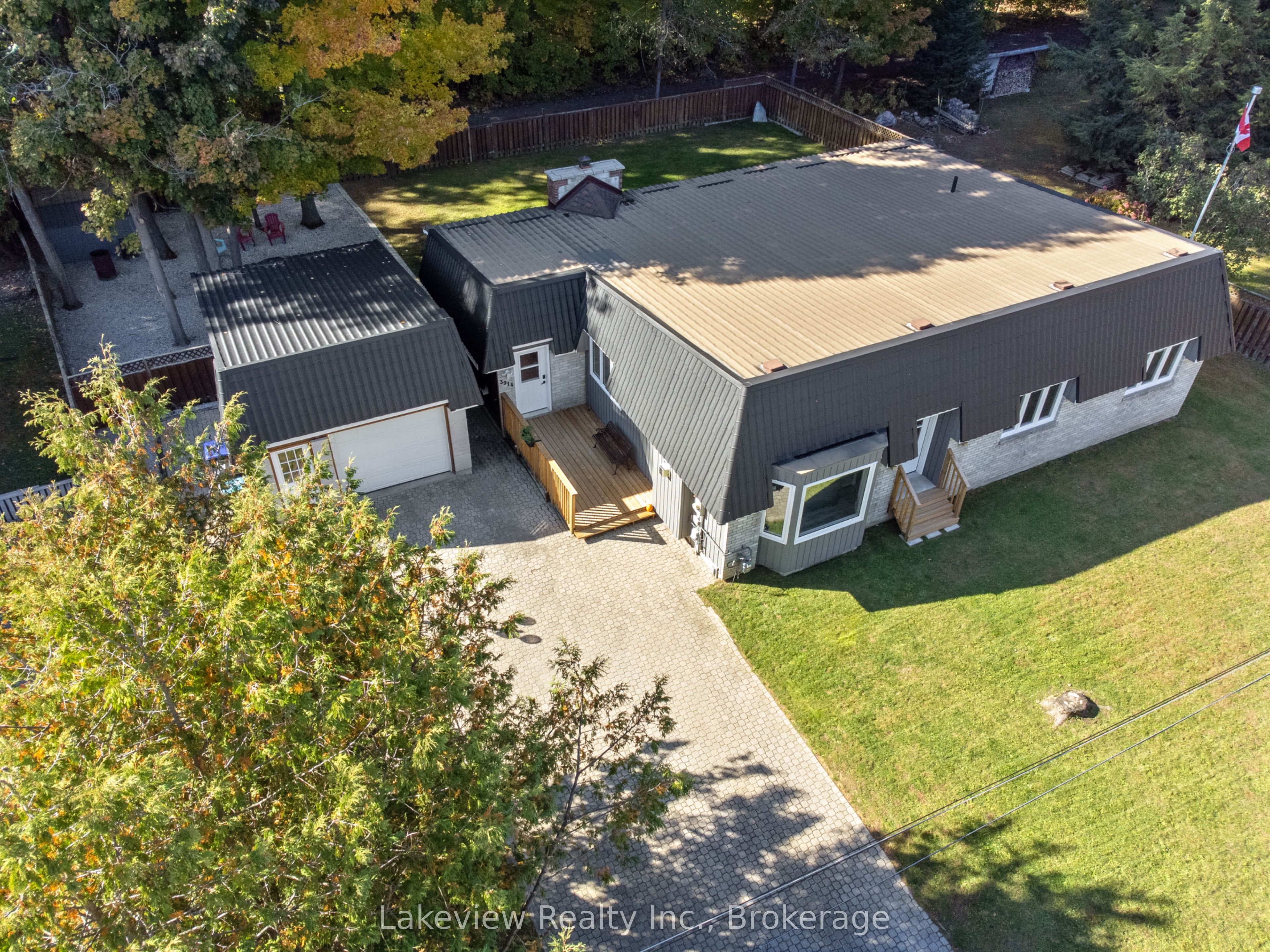 3914 ROSEMARY Lane W, Innisfil, ON L9S 2L6 photo 2