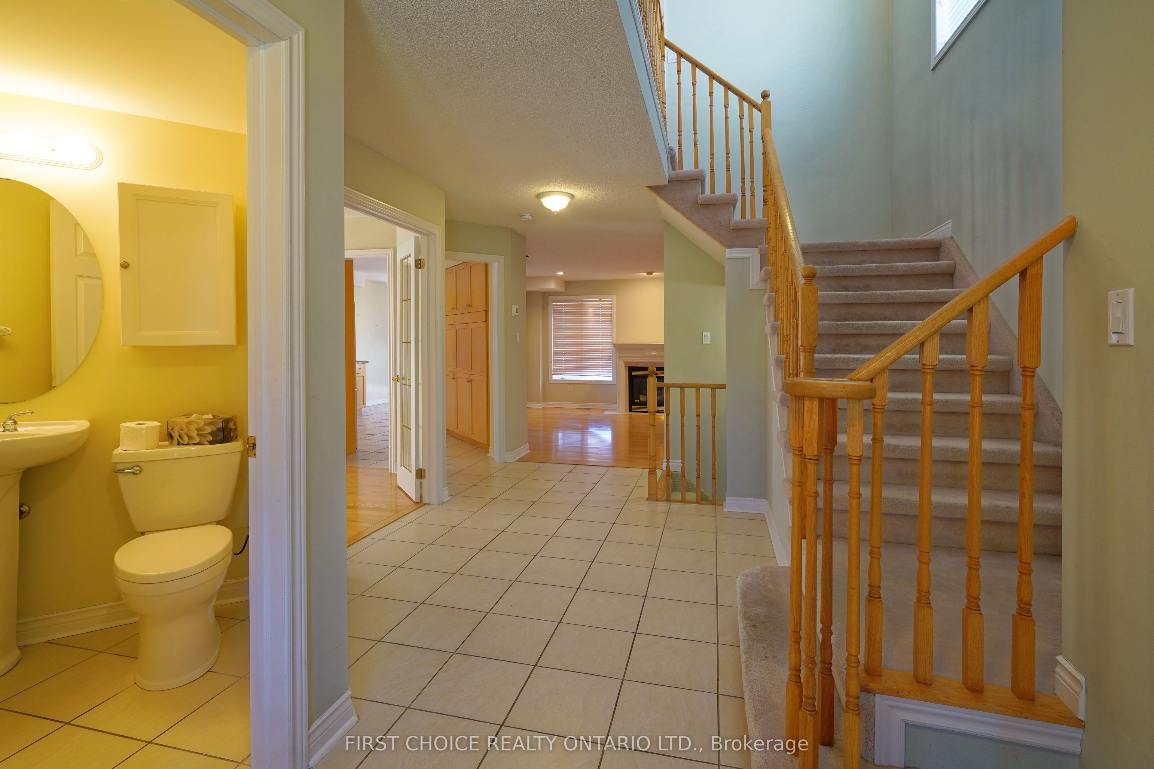 6 Forest Link Court, New Tecumseth, ON L9R 2A1 photo 3