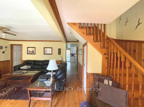 56 Sylvan Crescent, Richmond Hill, ON L4E 3A1 photo 4