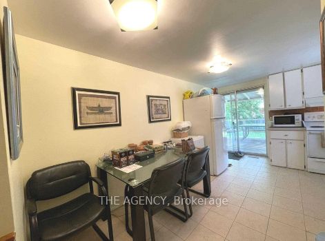 56 Sylvan Crescent, Richmond Hill, ON L4E 3A1 photo 5