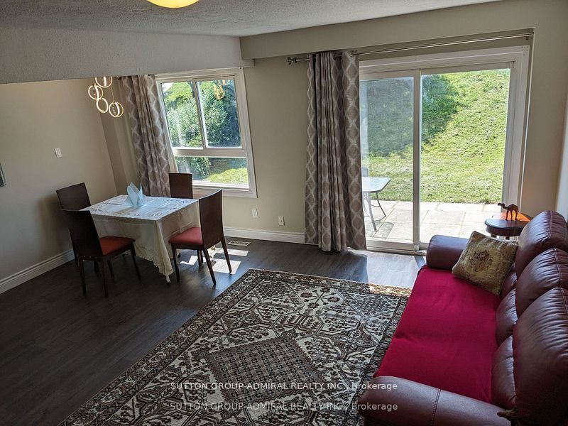 47 Riviera Drive, Vaughan, ON L4K 2H9 photo 5