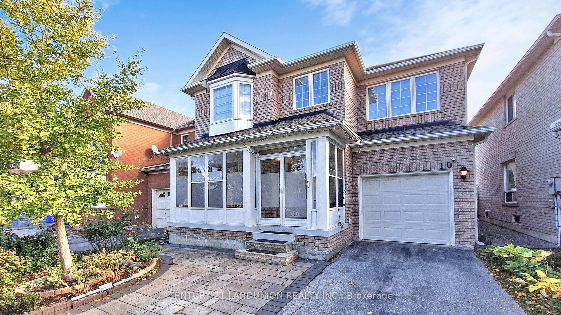 10 Majestic Drive, Markham, ON L6C 2B2 photo 2