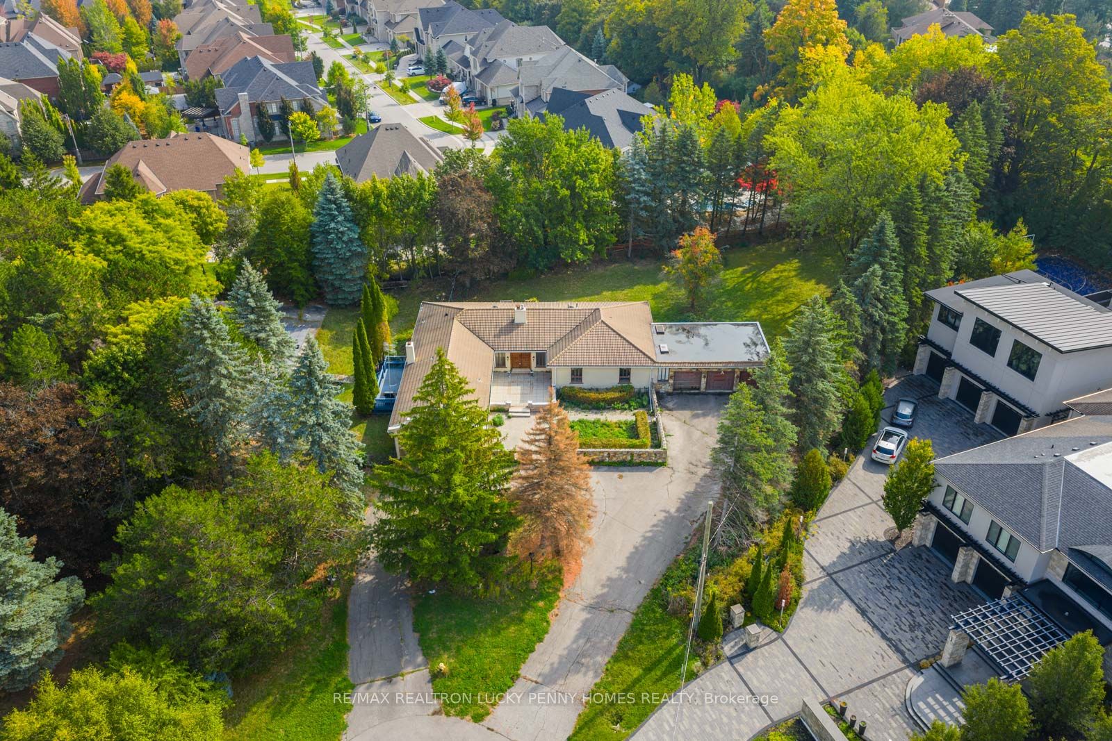 6 Scandia Court, Markham, ON L6C 1G6 photo 2