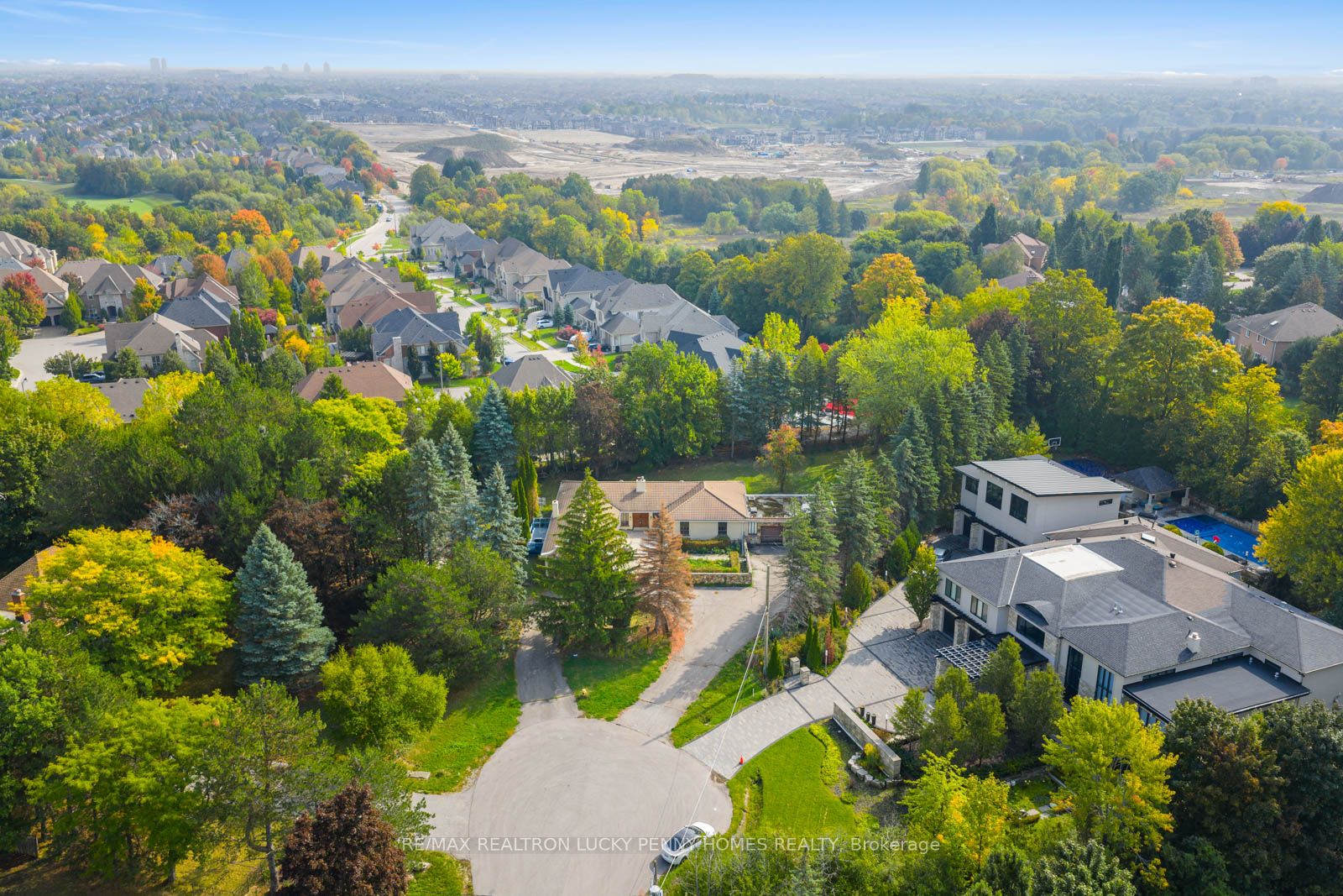6 Scandia Court, Markham, ON L6C 1G6 photo 3