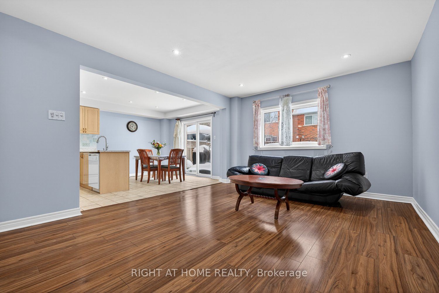 349 Wood Duck Lane, Newmarket, ON L3X 2X8 photo 3