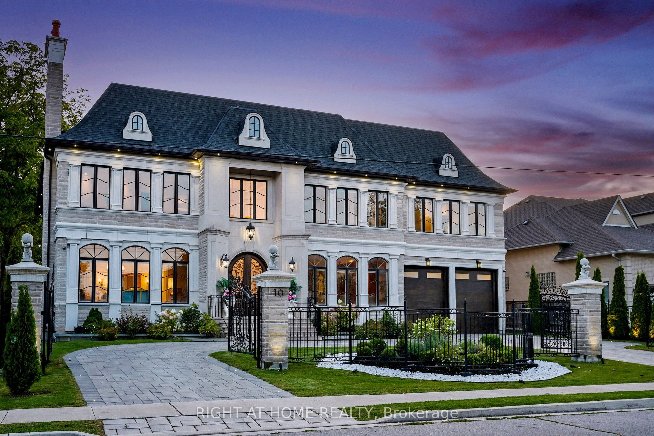 10 Yongeview Avenue, Richmond Hill, ON L4C 7A4 photo 5