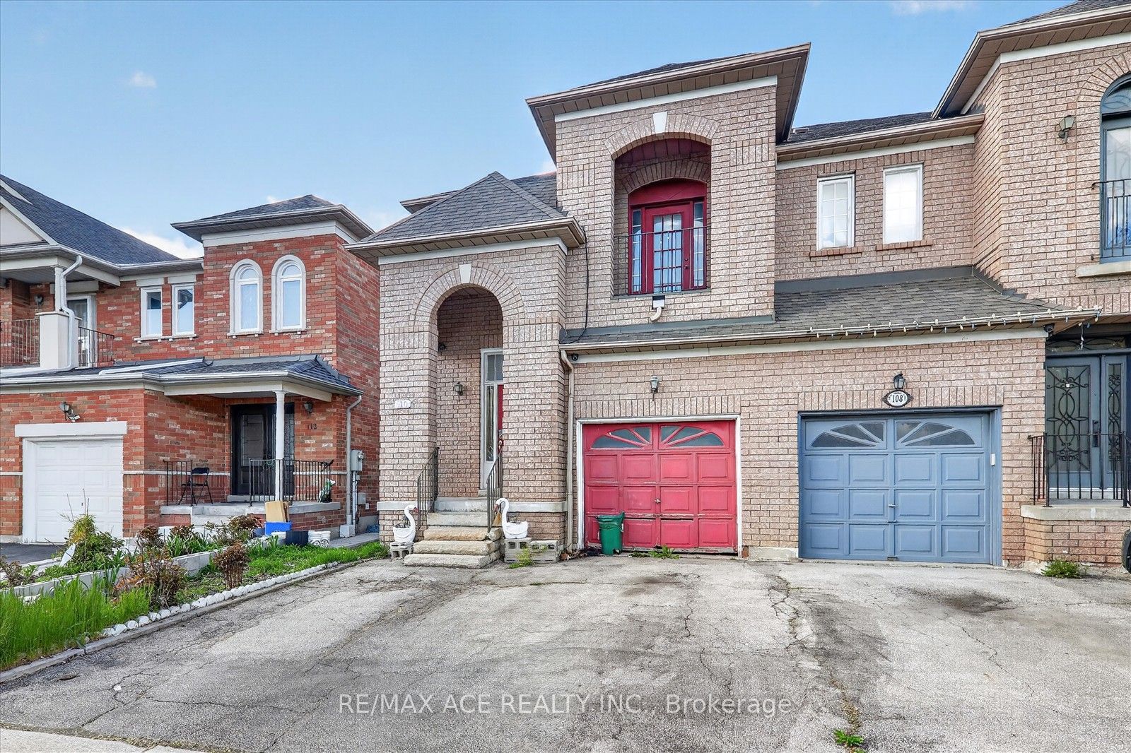 110 Blue Willow Drive, Vaughan, ON L4L 9E9 photo 4