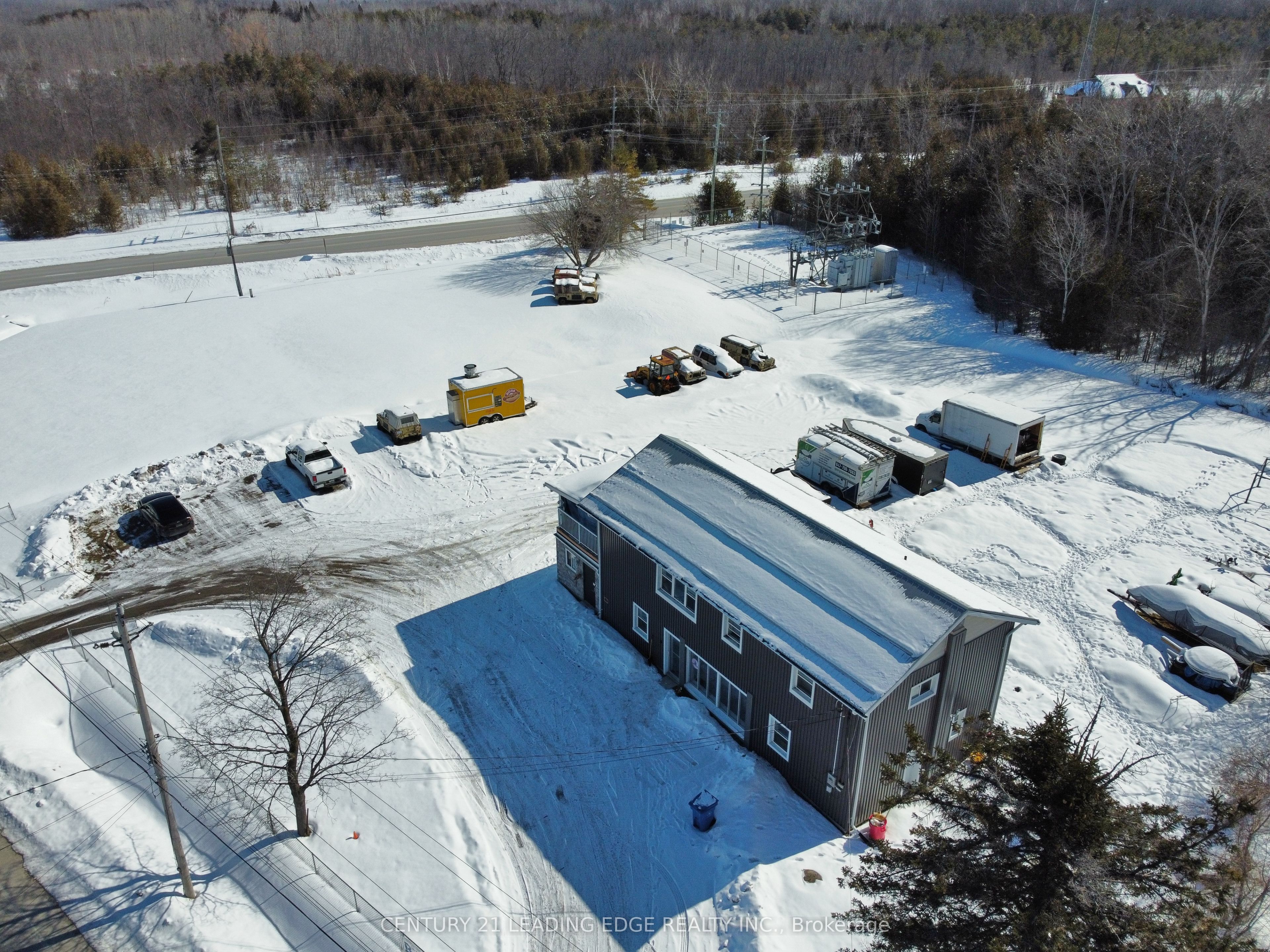 1035 Metro Road N, Georgina, ON L4P 3E9 photo 5