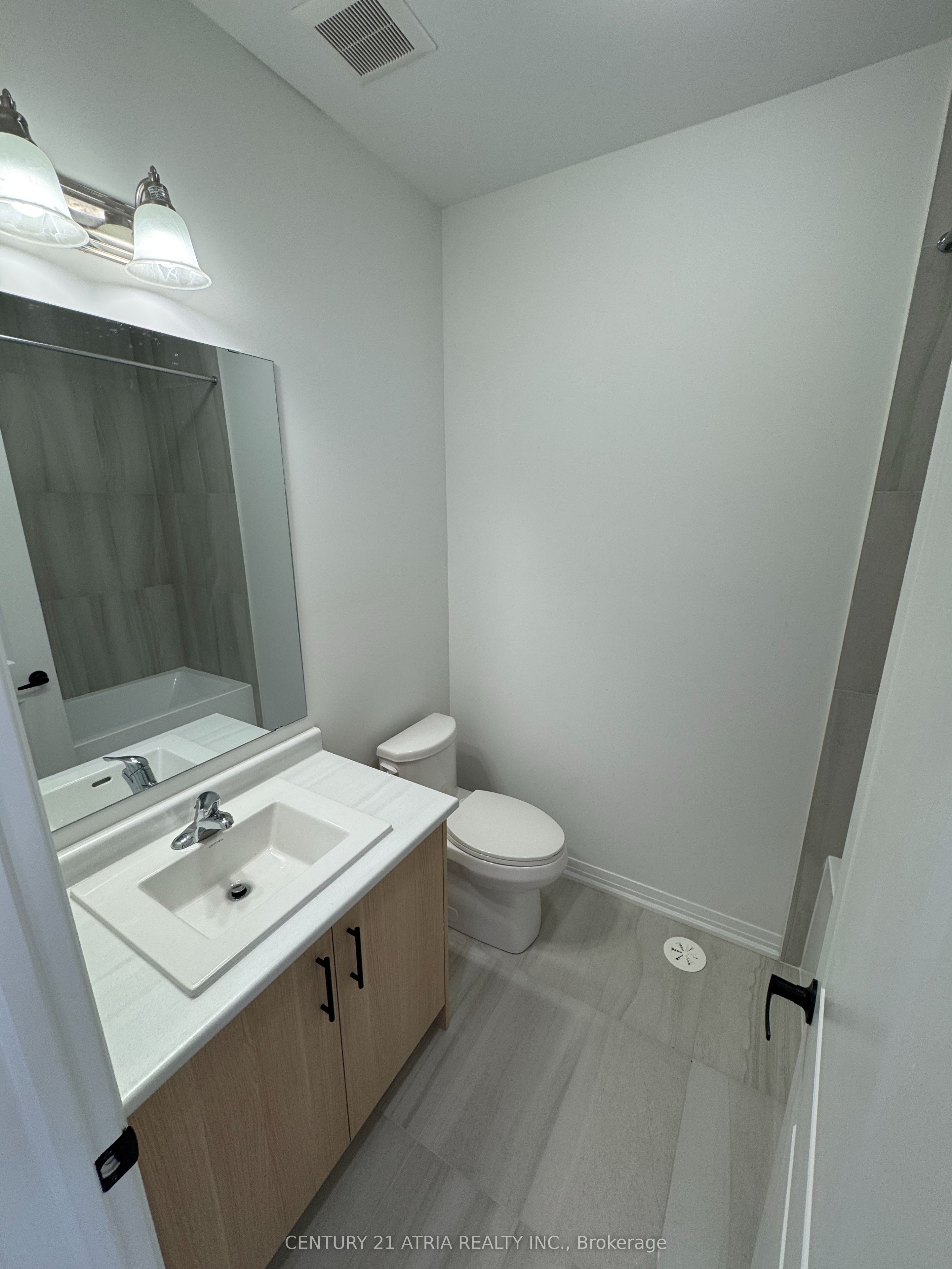 53 Harold Wilson Lane COMPLETE, Richmond Hill, ON L4S 0M3 photo 5
