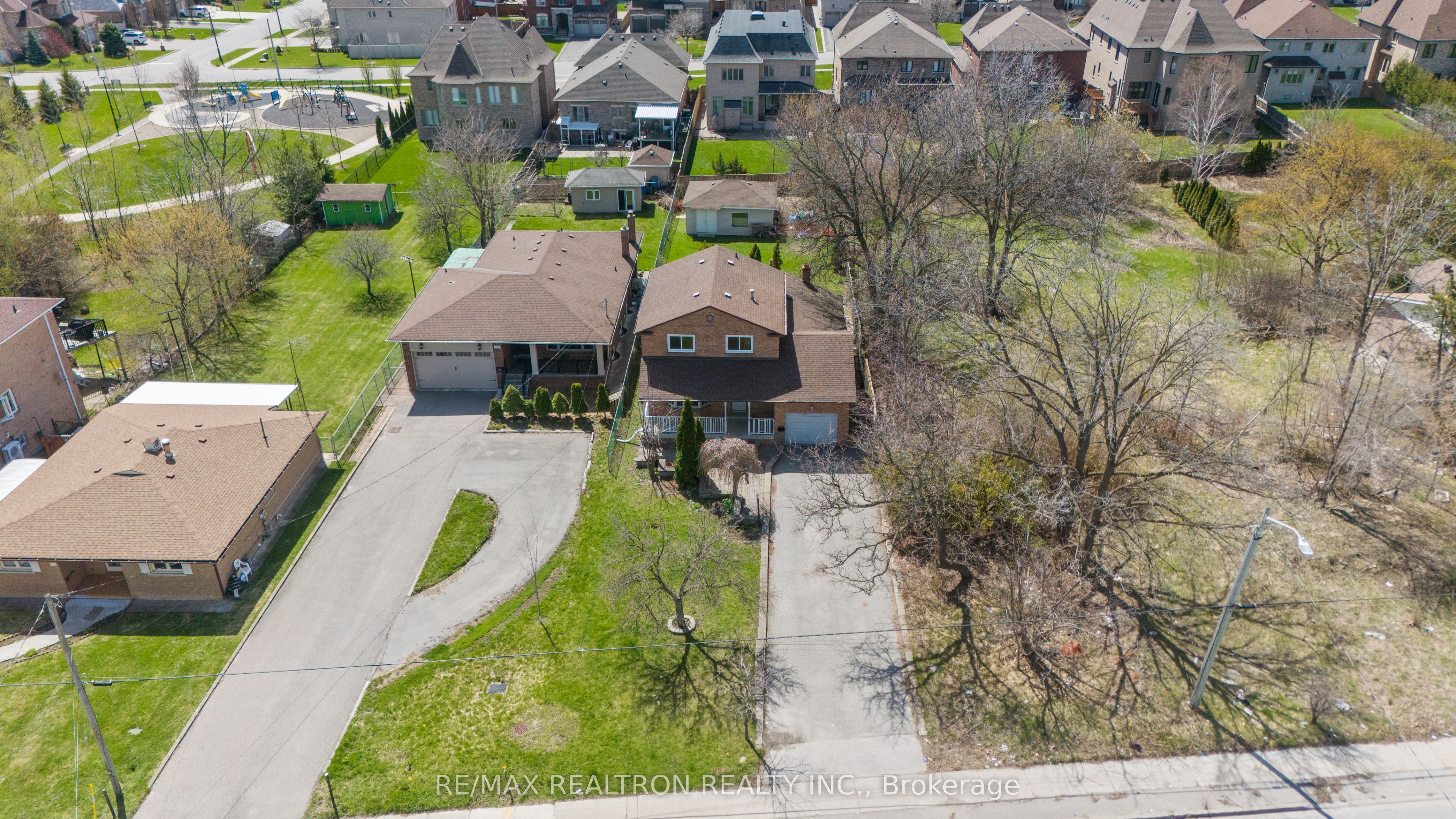 173 Elgin Mills Road W, Richmond Hill, ON L4C 4M1 photo 2
