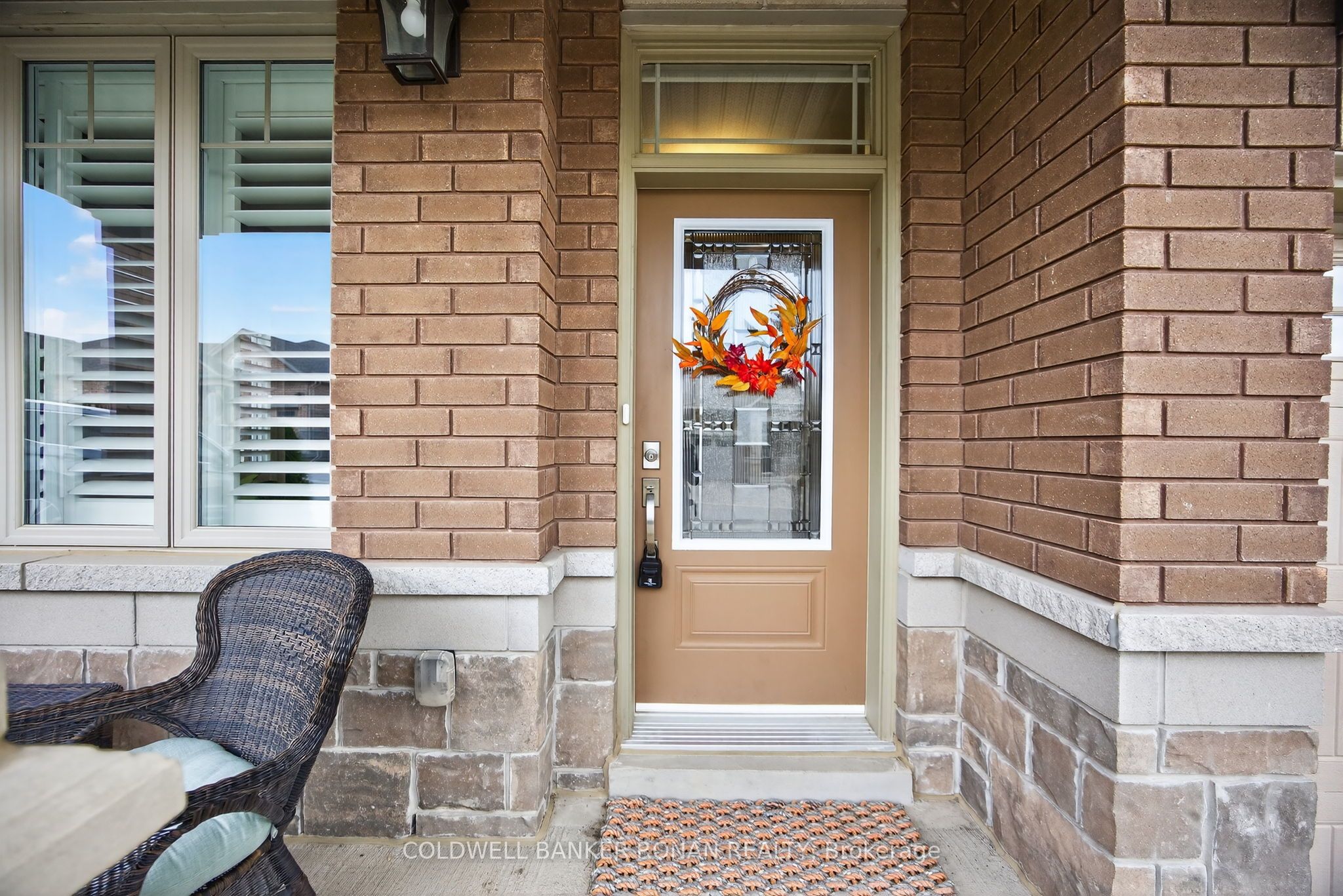 73 Summerhill Drive 10, New Tecumseth, ON L9R 0S5 photo 2