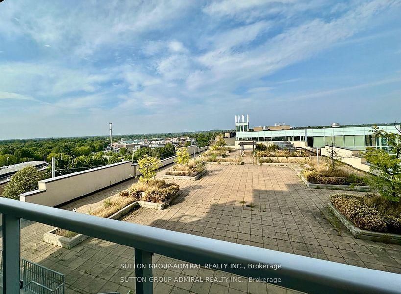 8323 Kennedy Road 625, Markham, ON L3R 5W7 photo 2