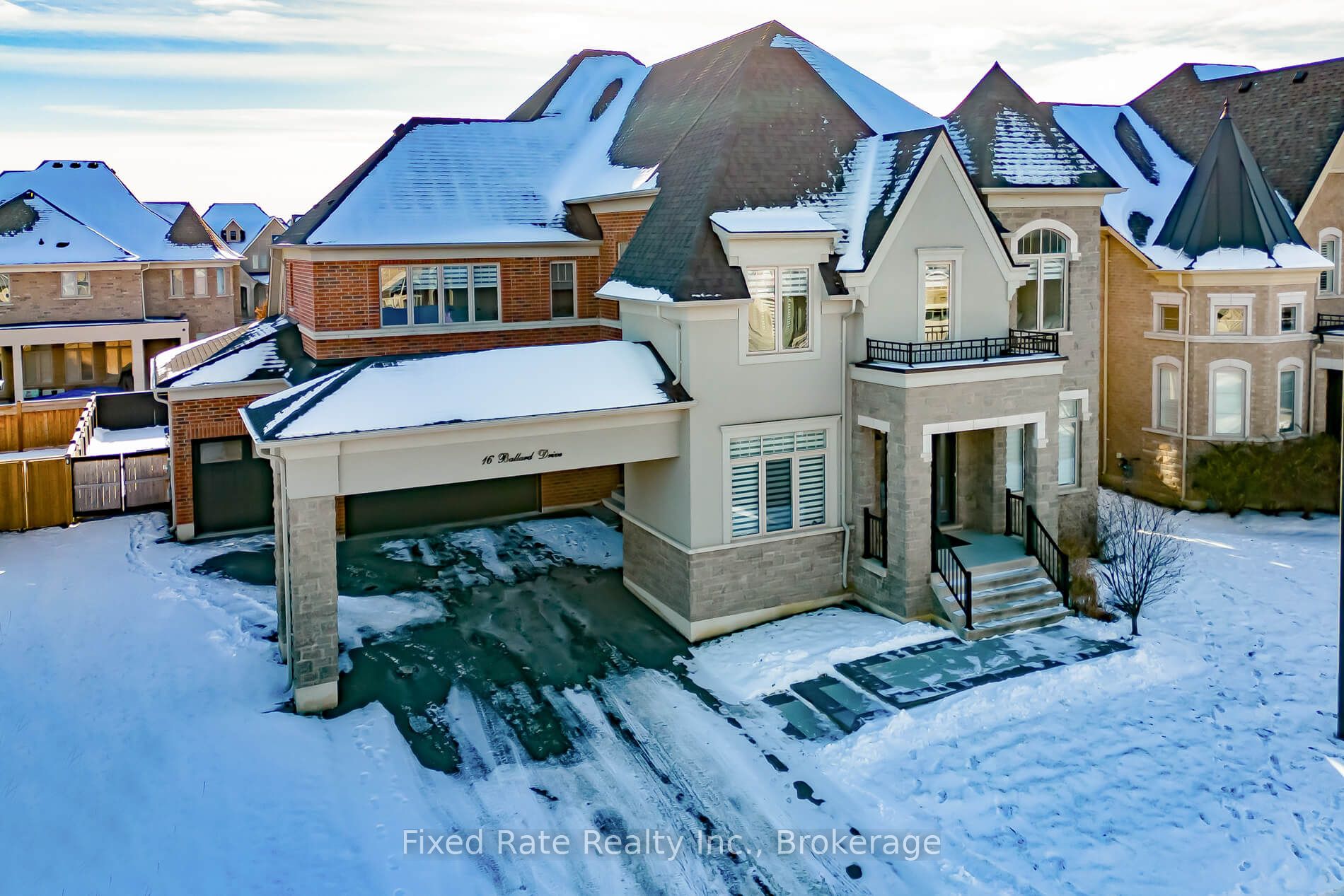 16 Ballard Drive, King, ON L7B 0N9 photo 3