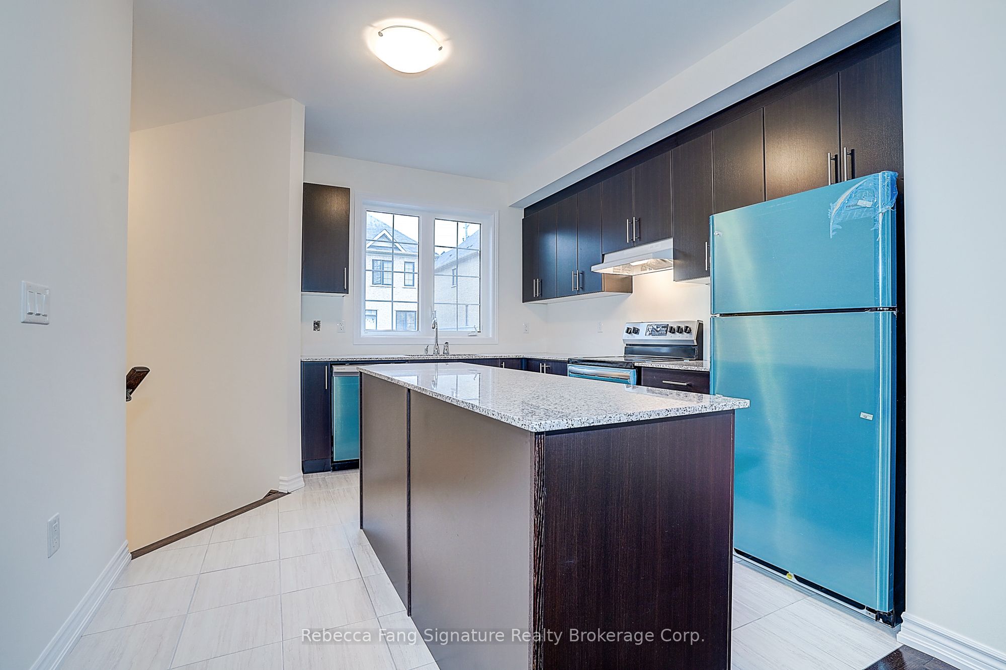 41 Milbourne Lane, Richmond Hill, ON L4E 1G4 photo 3