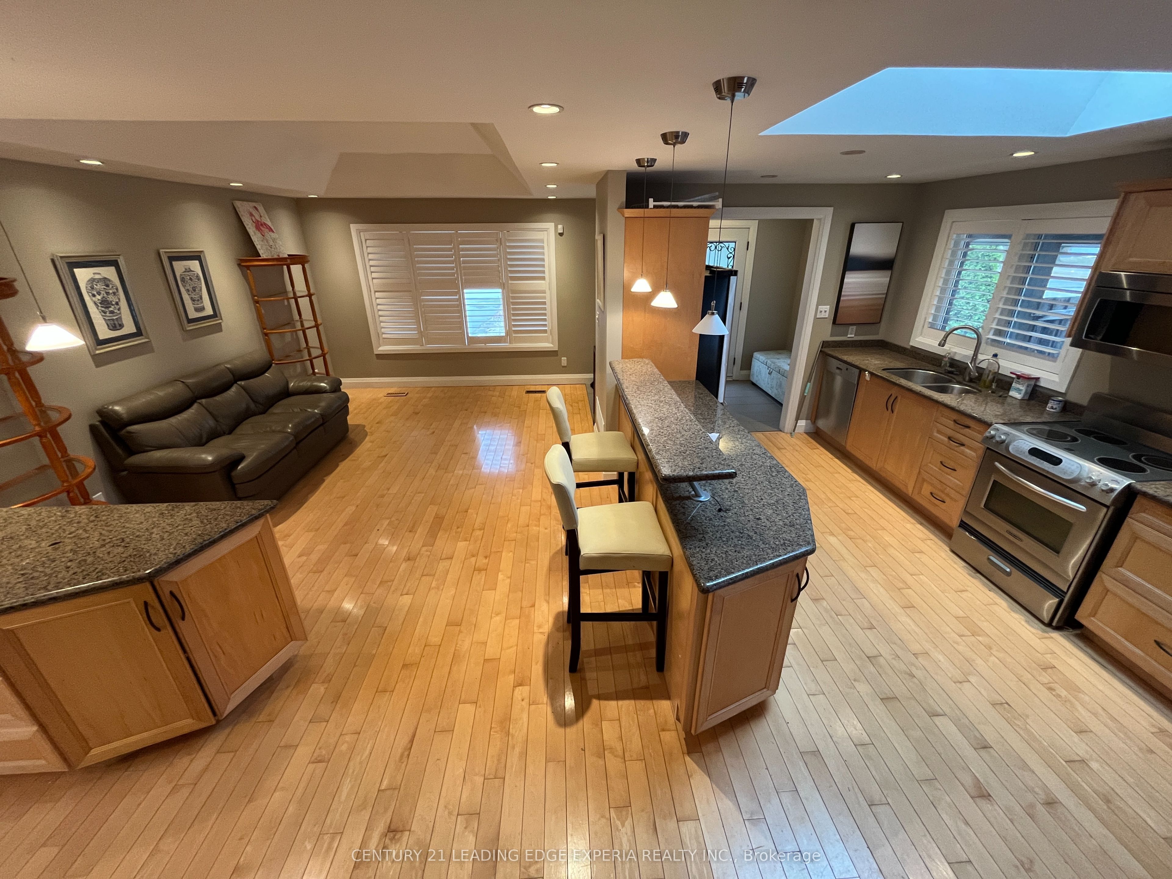 5 Southdale Drive, Markham, ON L3P 1J6 photo 2