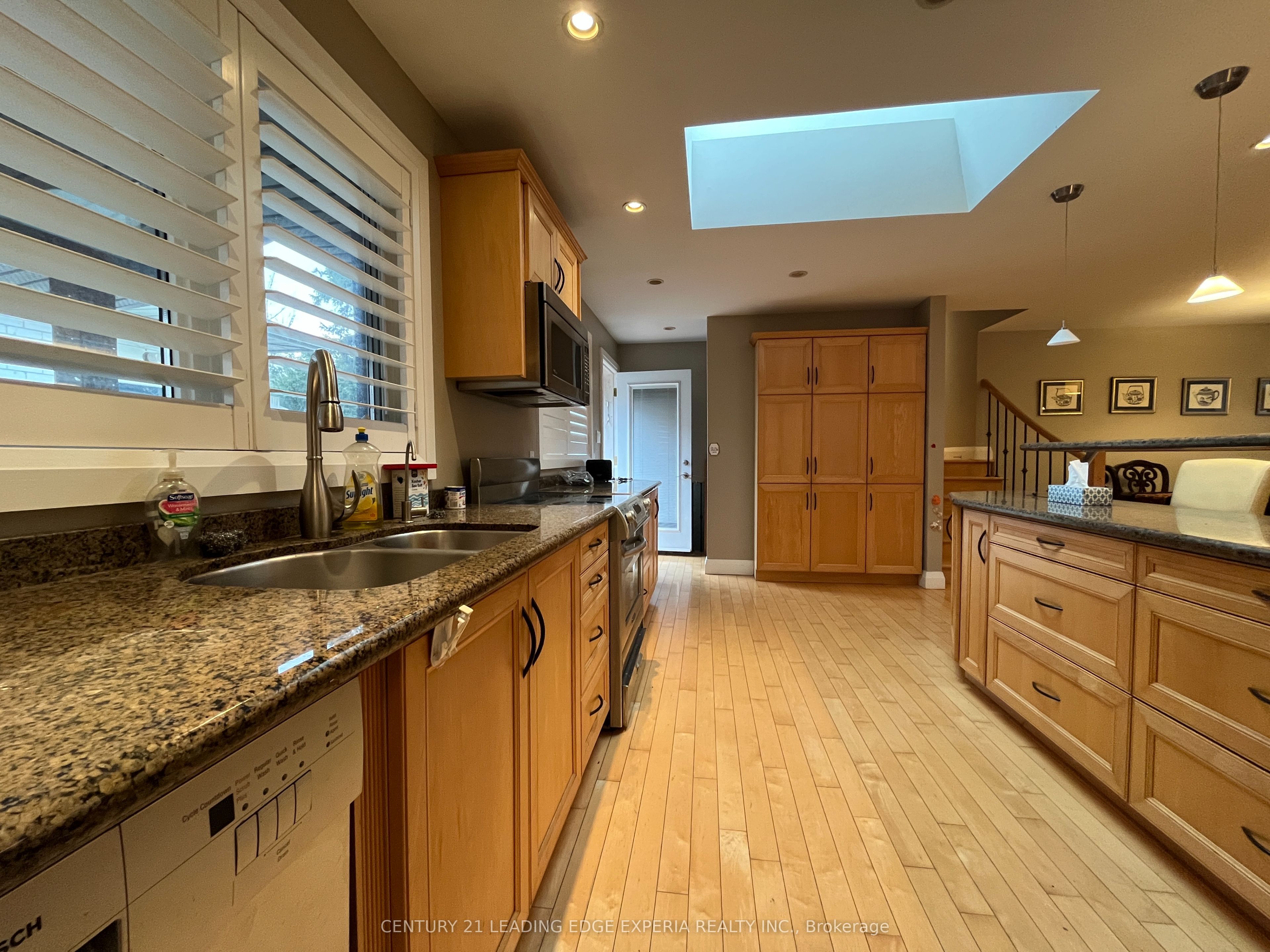 5 Southdale Drive, Markham, ON L3P 1J6 photo 3