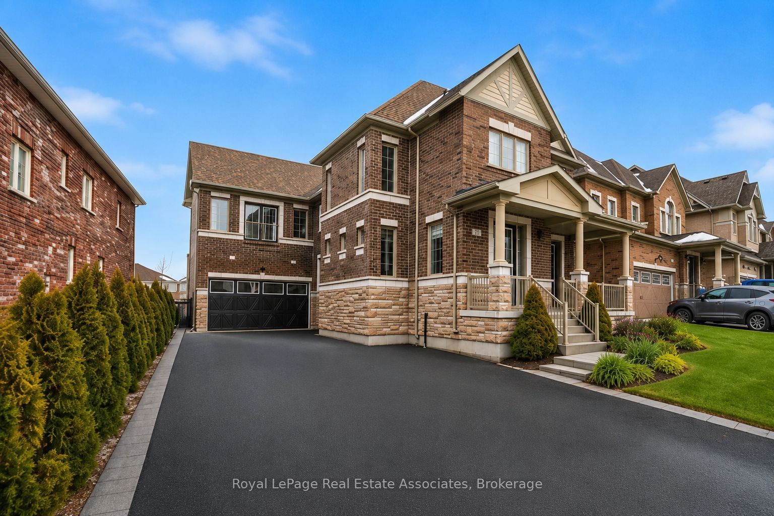 24 Burke Street, New Tecumseth, ON L9R 0N6 photo 2