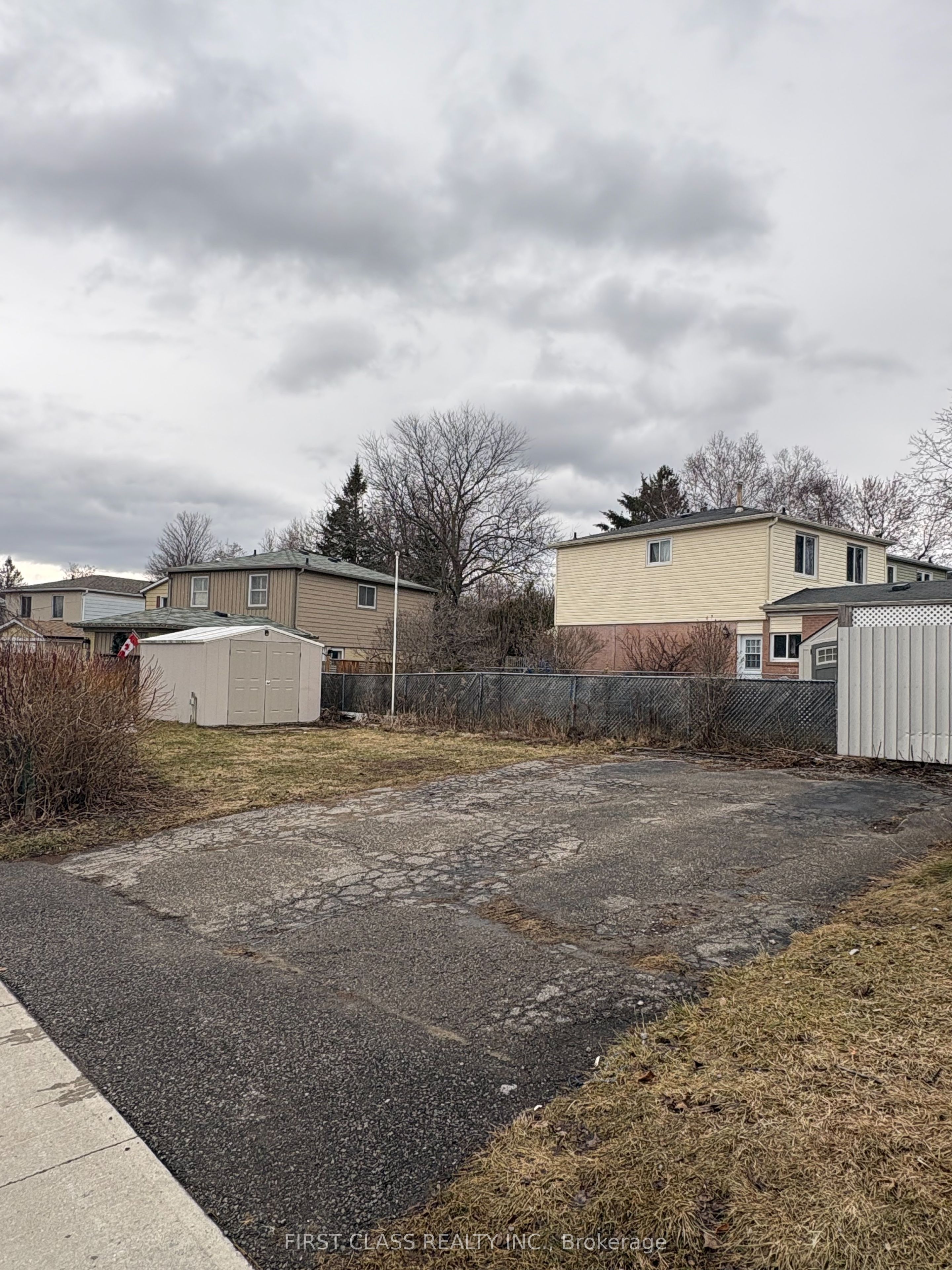 701 Leeder Court, Newmarket, ON L3Y 5A8 photo 5