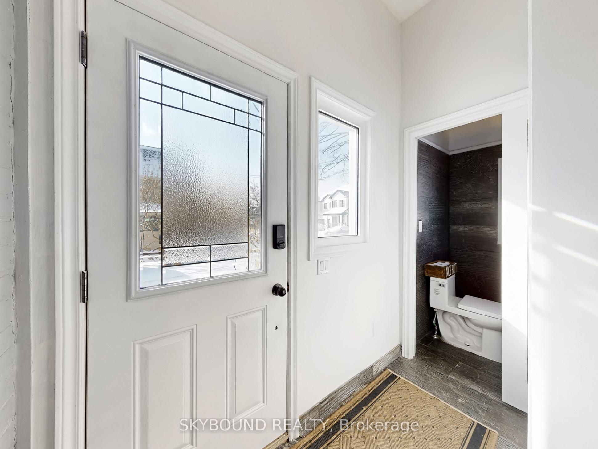 19 Spruce Street, Aurora, ON L4G 1R7 photo 4